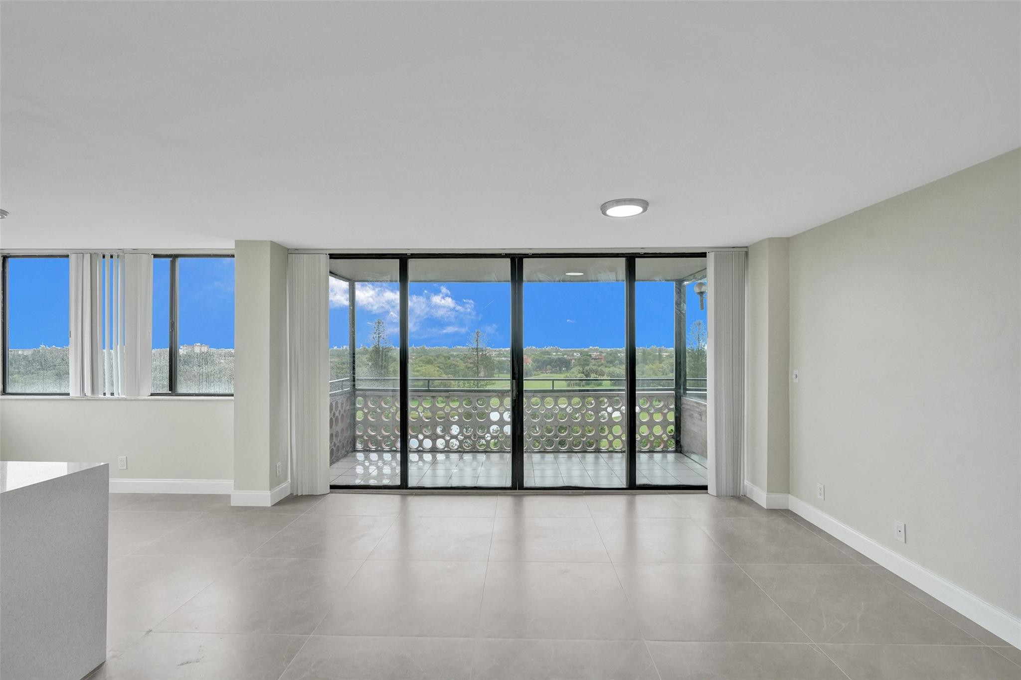 4222 Inverrary #4810, Lauderhill FL 33319