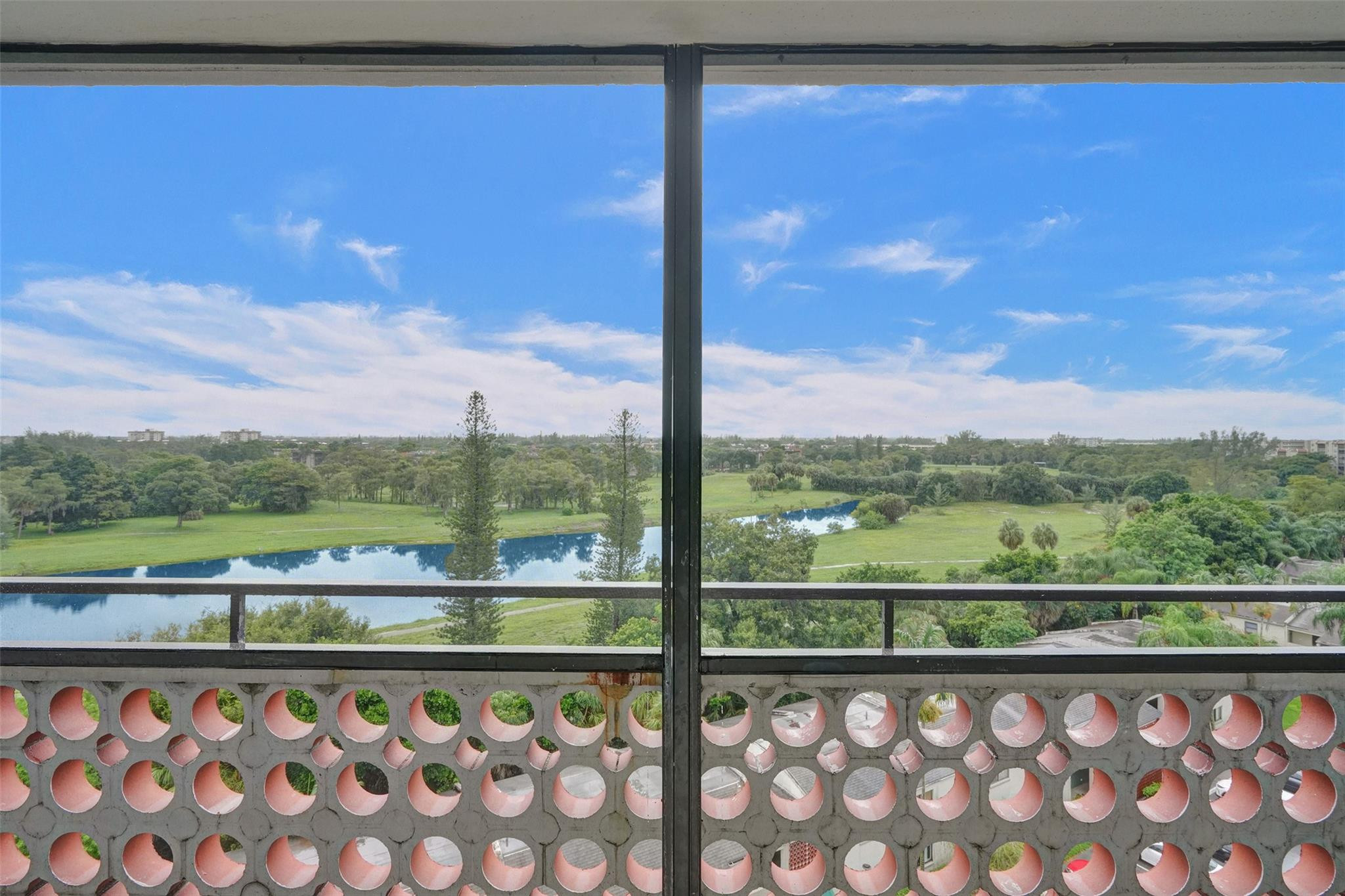 4222 Inverrary #4810, Lauderhill FL 33319