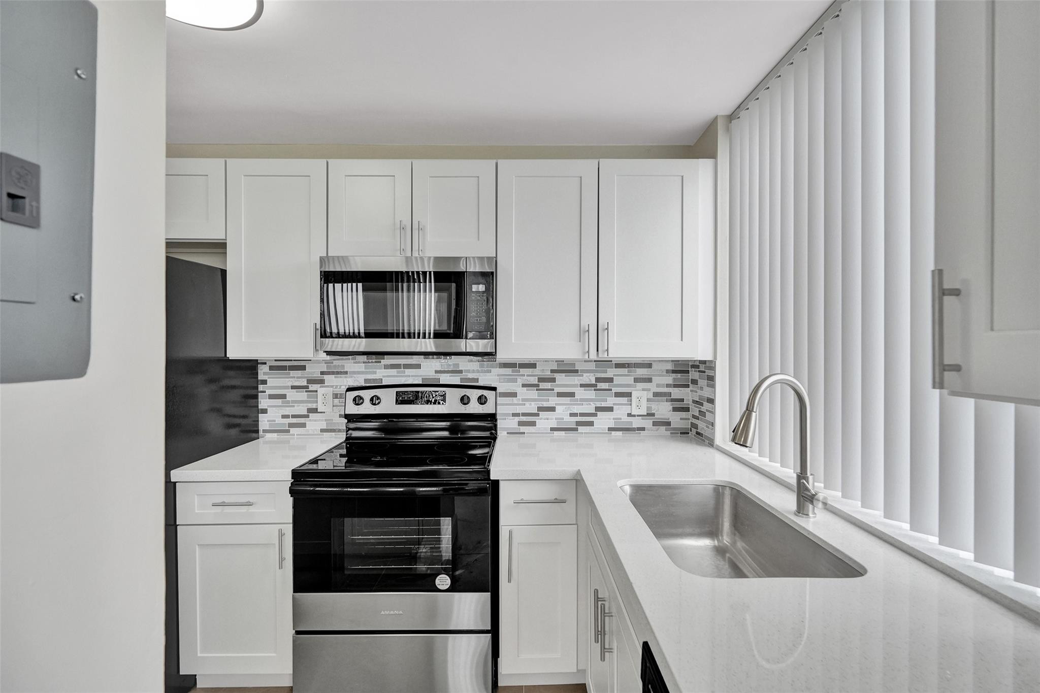 4222 Inverrary #4810, Lauderhill FL 33319