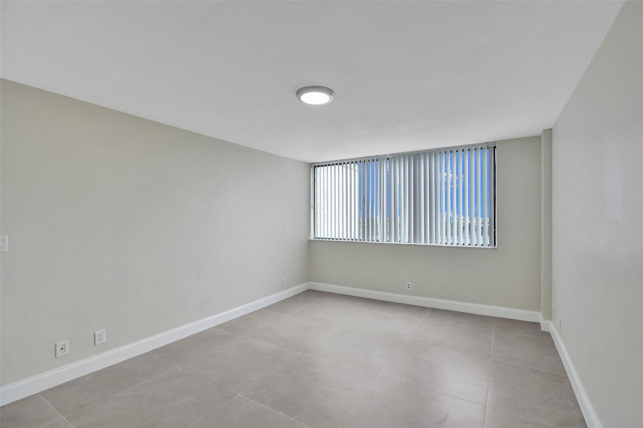 4222 Inverrary #4810, Lauderhill FL 33319