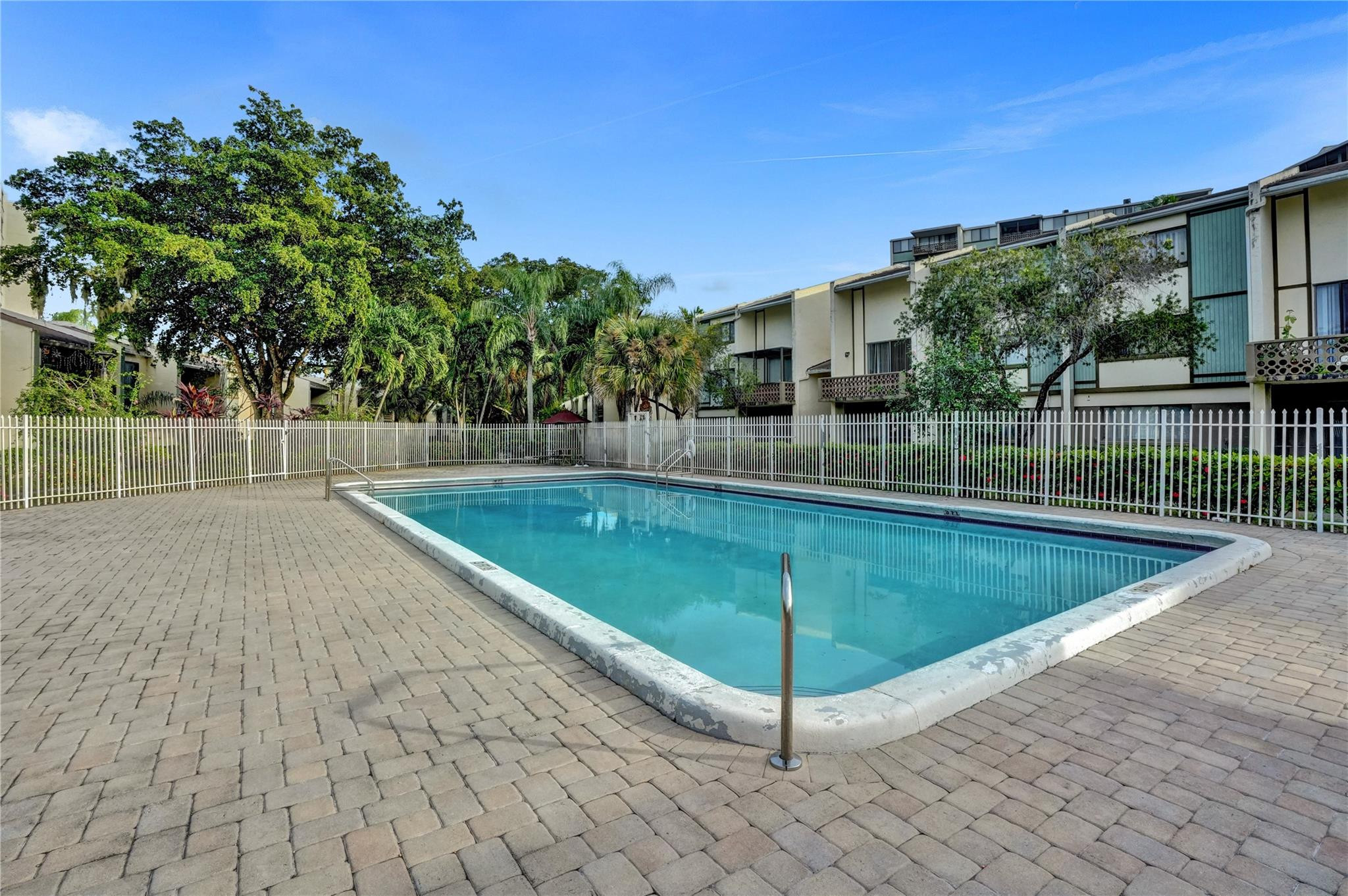 4222 Inverrary #4810, Lauderhill FL 33319
