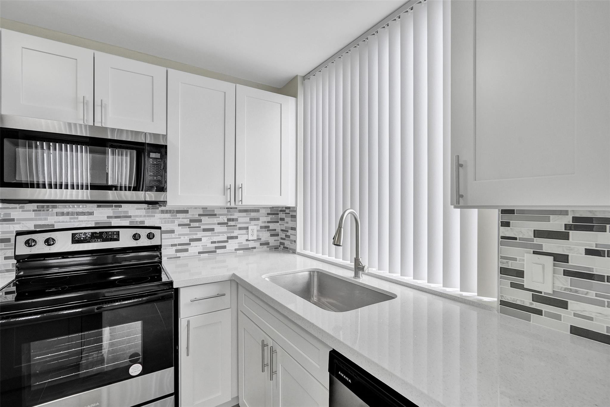 4222 Inverrary #4810, Lauderhill FL 33319