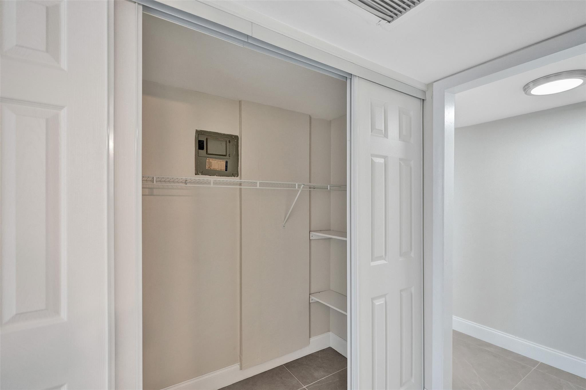 4222 Inverrary #4810, Lauderhill FL 33319