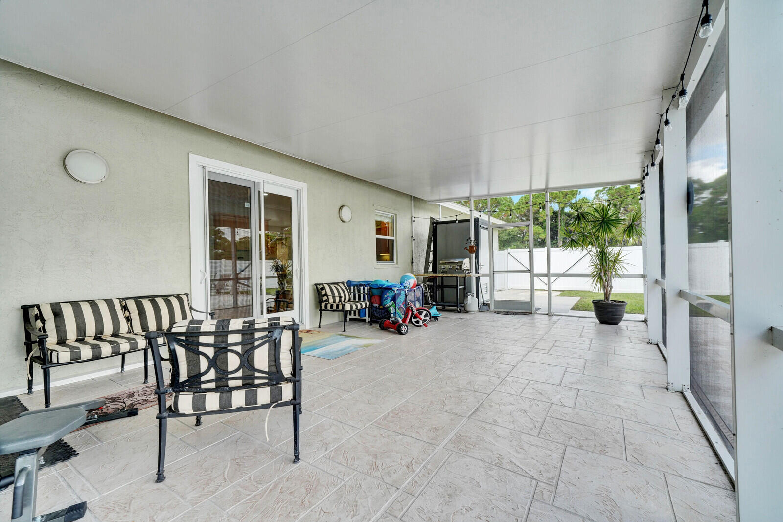 6681 140th, Palm Beach Gardens FL 33418