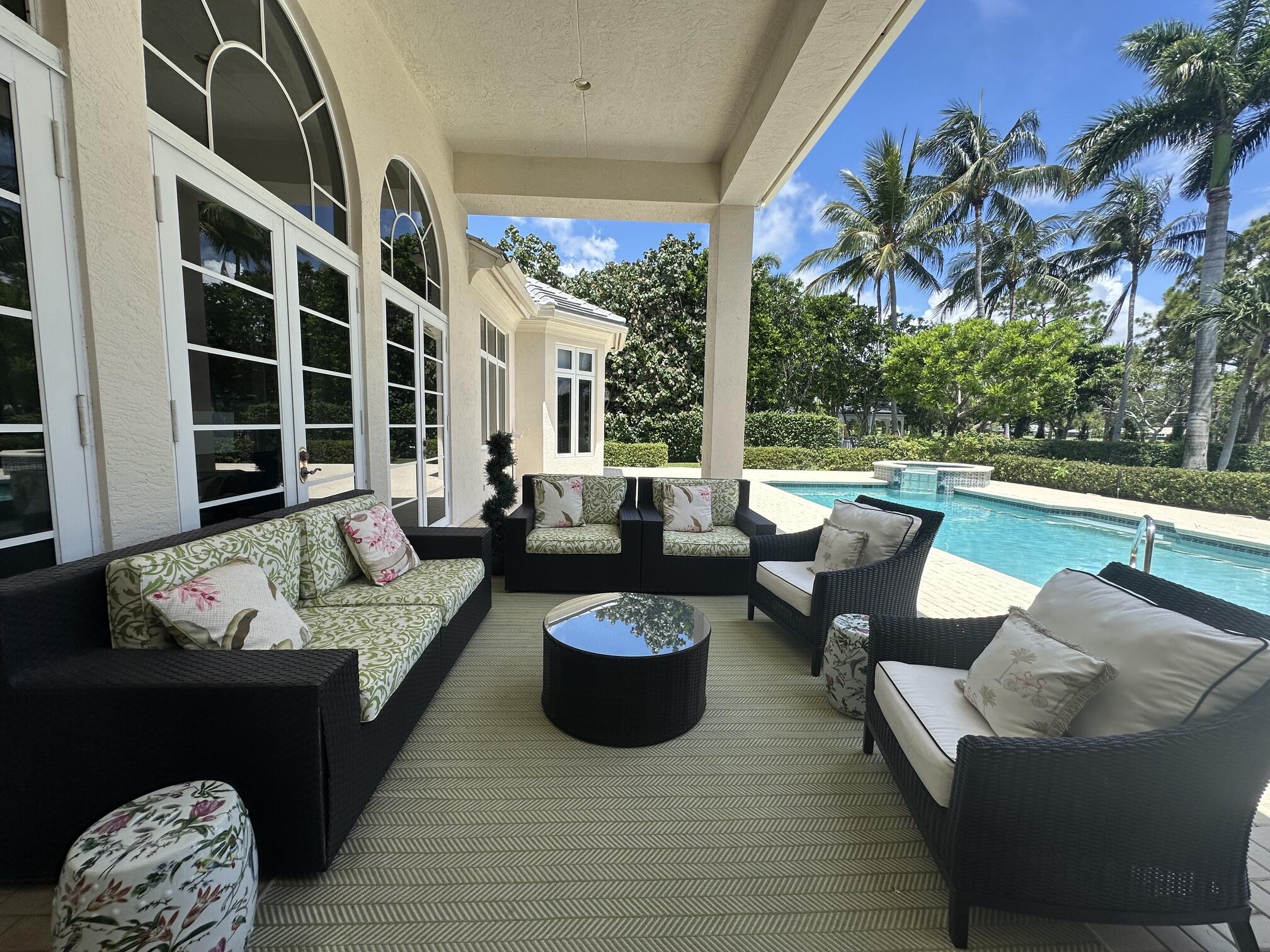 645 Atlantis Estates, Atlantis FL 33462