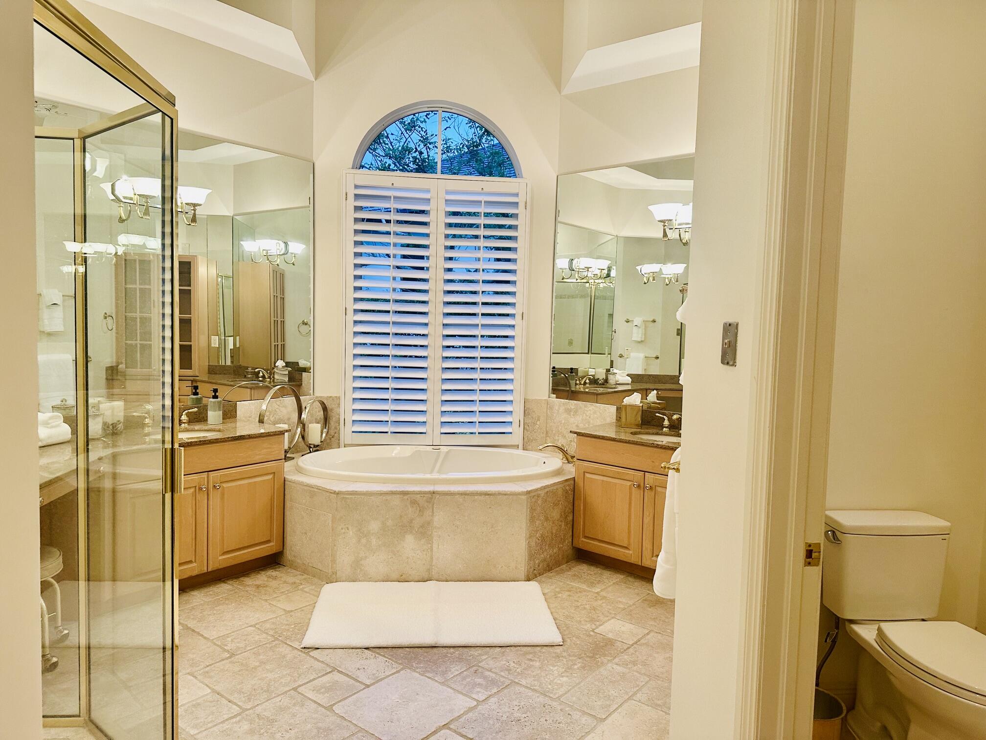 645 Atlantis Estates, Atlantis FL 33462