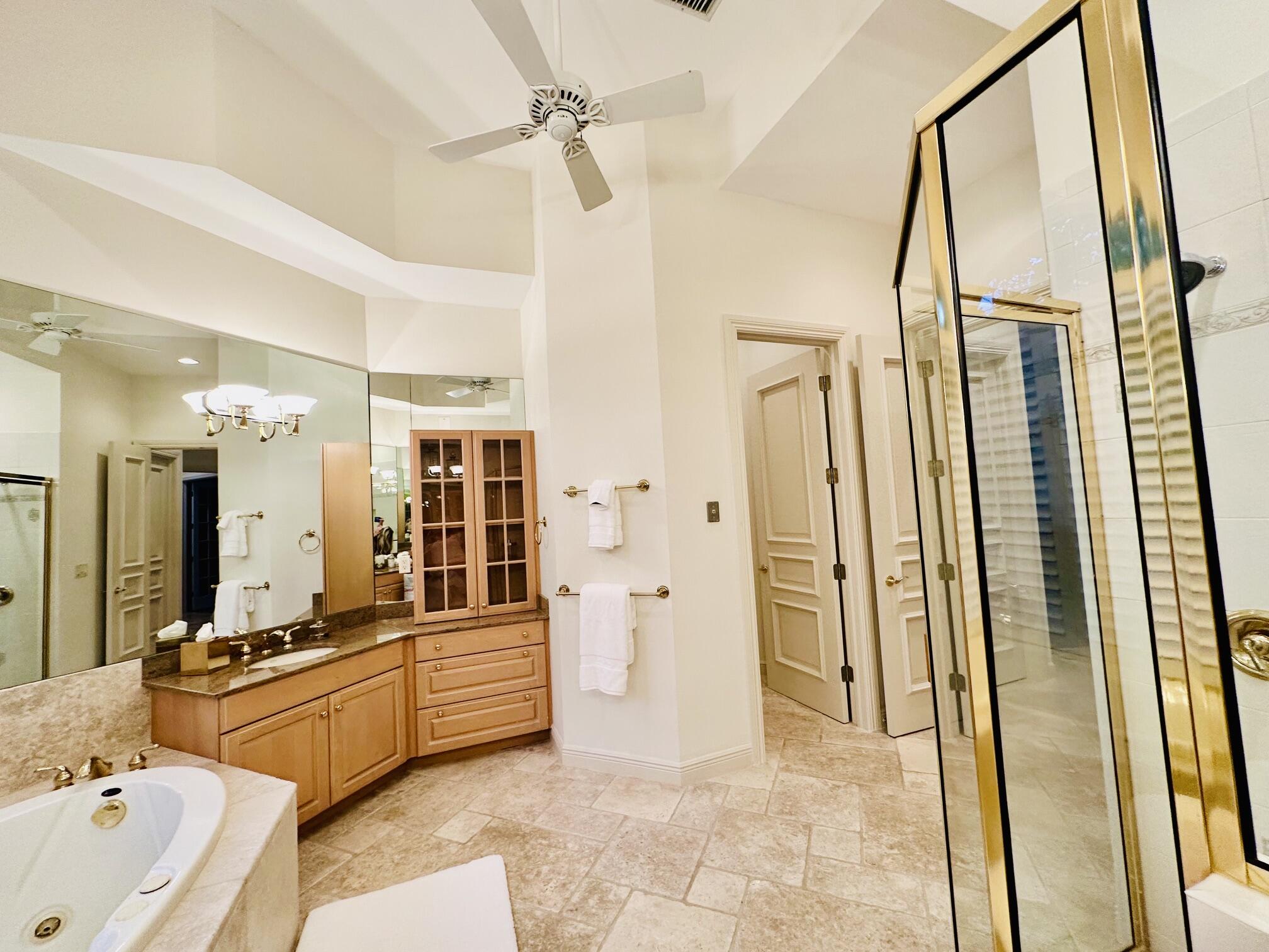 645 Atlantis Estates, Atlantis FL 33462