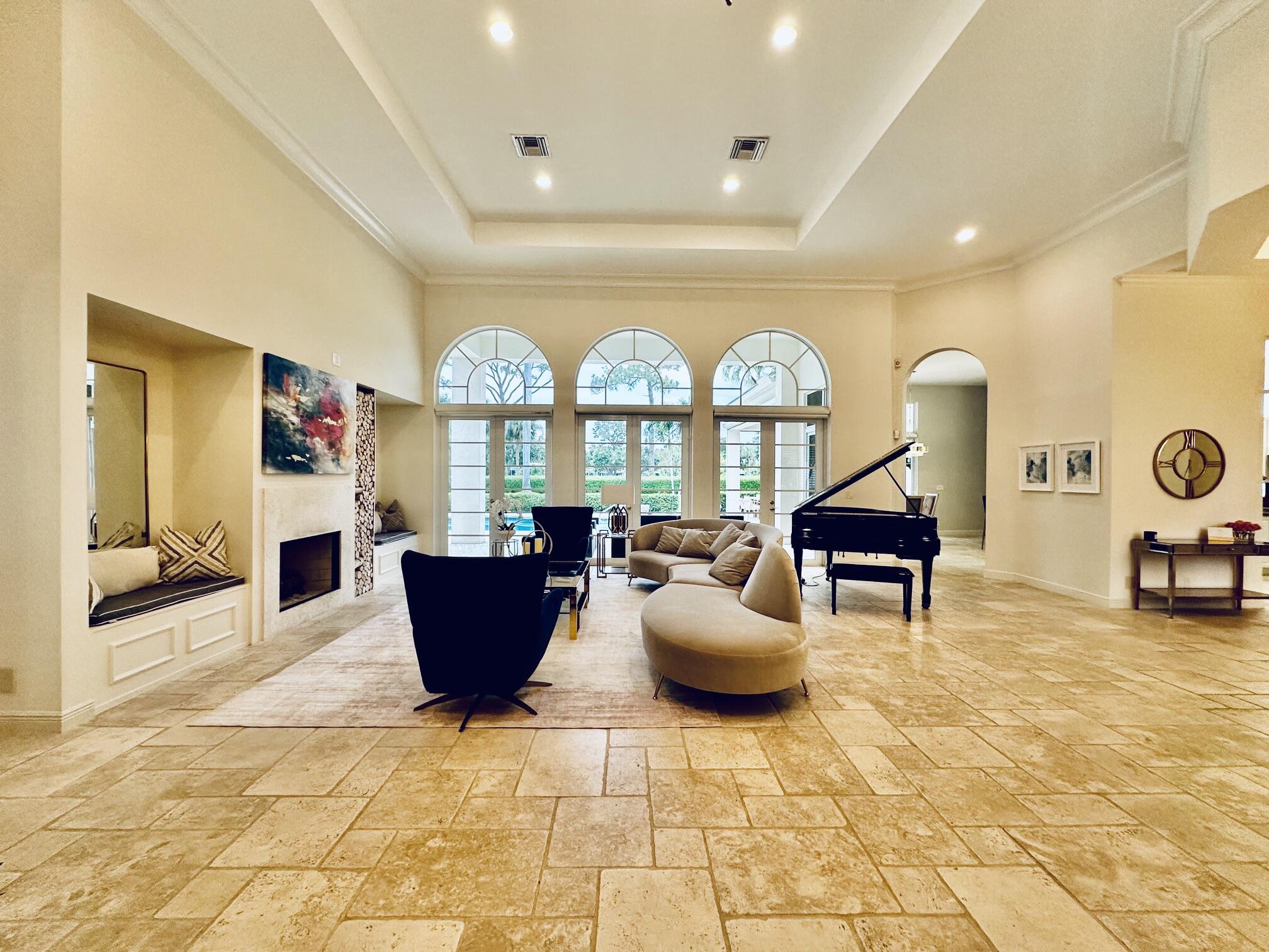 645 Atlantis Estates, Atlantis FL 33462
