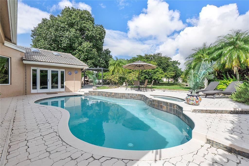 11999 Classic, Coral Springs FL 33071