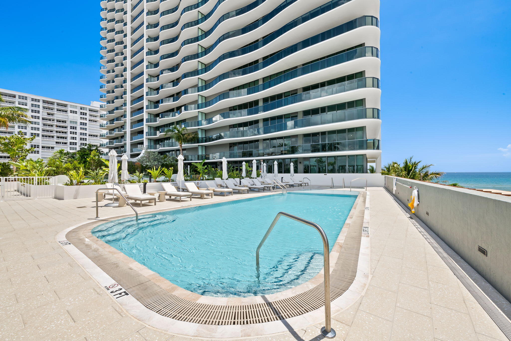 900 N Ocean #906, Pompano Beach FL 33062