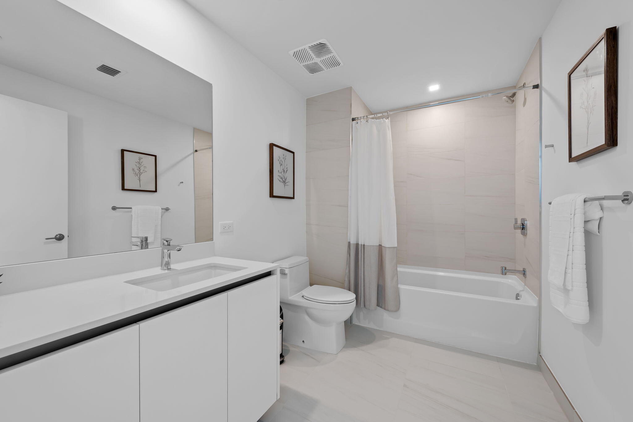 900 N Ocean #906, Pompano Beach FL 33062