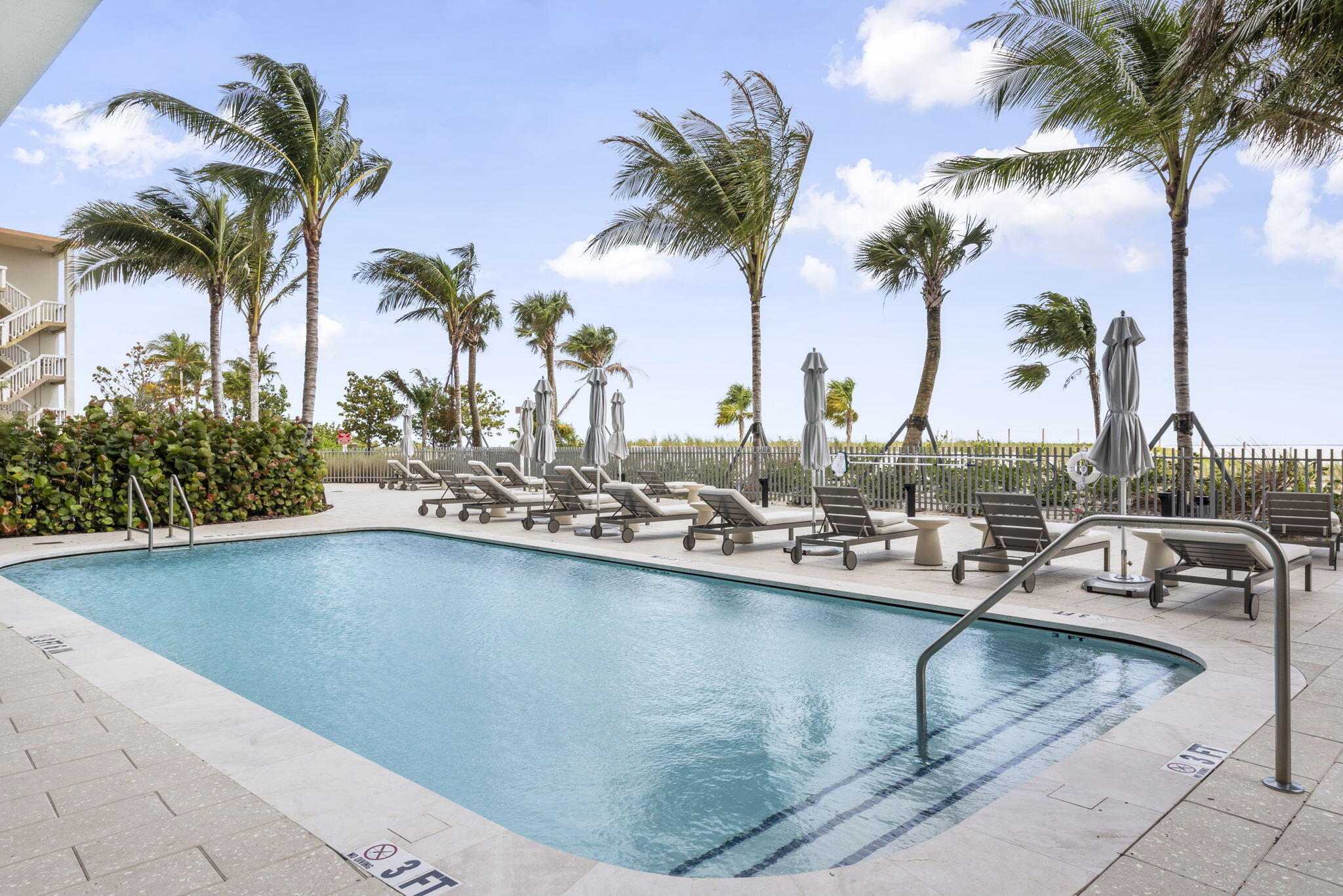 900 N Ocean #906, Pompano Beach FL 33062