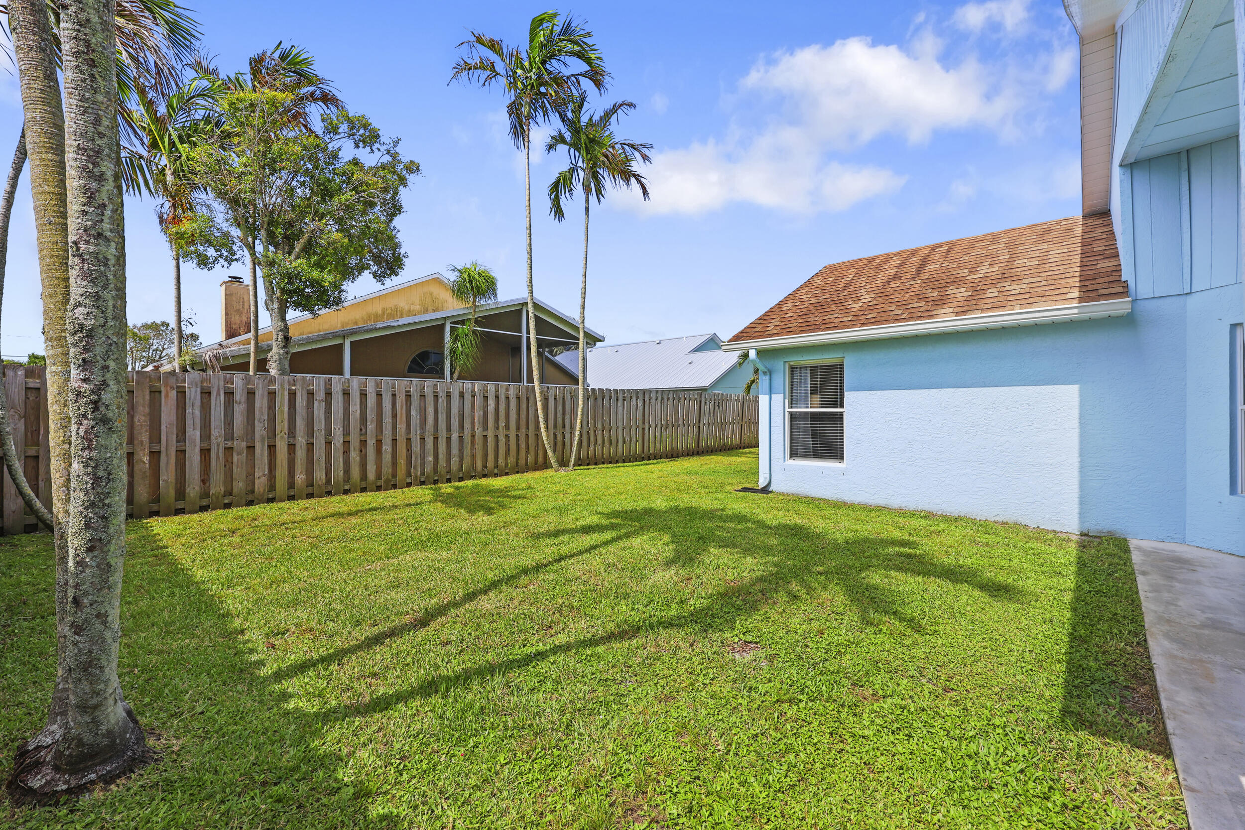 6238 Pompano, Jupiter FL 33458