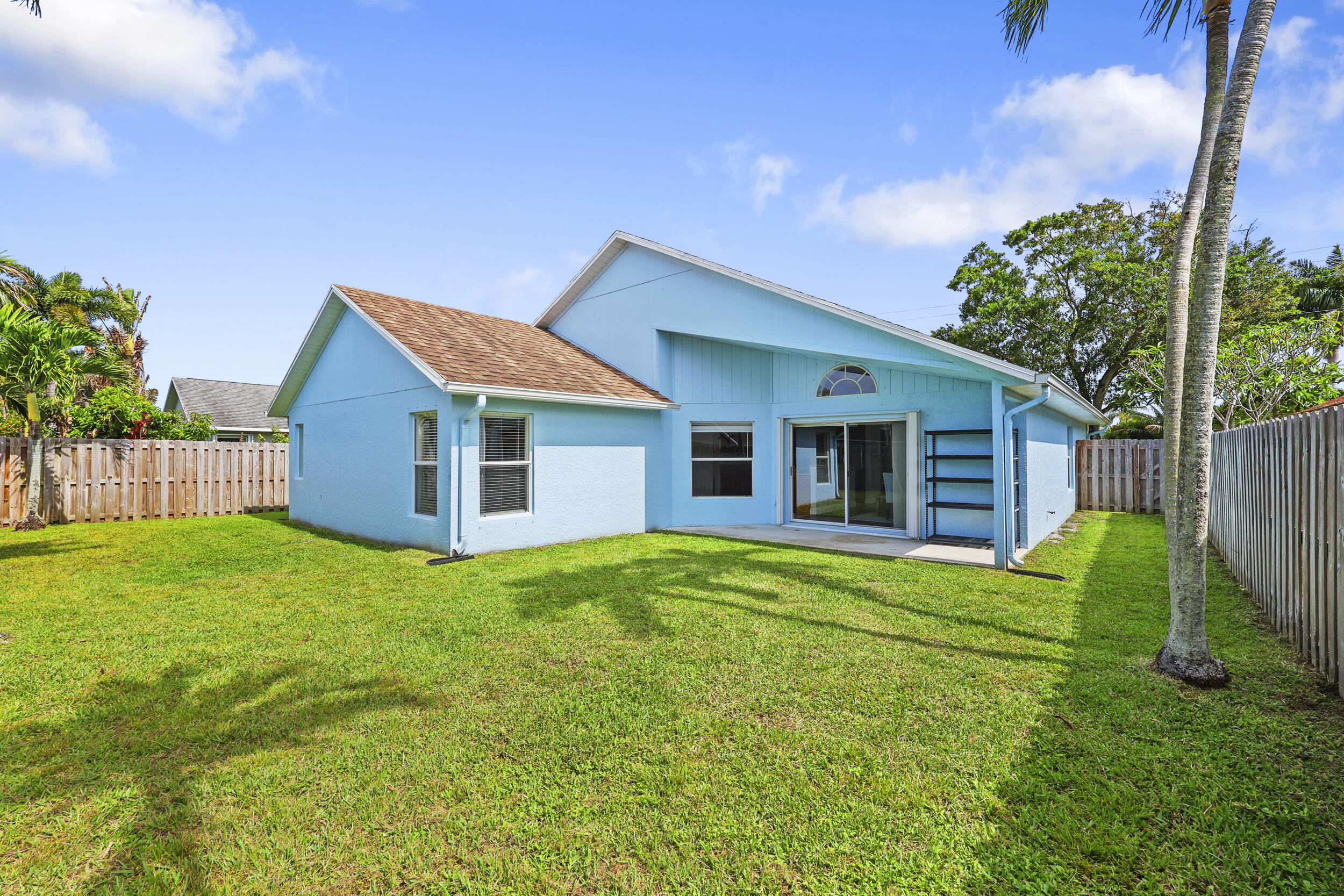 6238 Pompano, Jupiter FL 33458