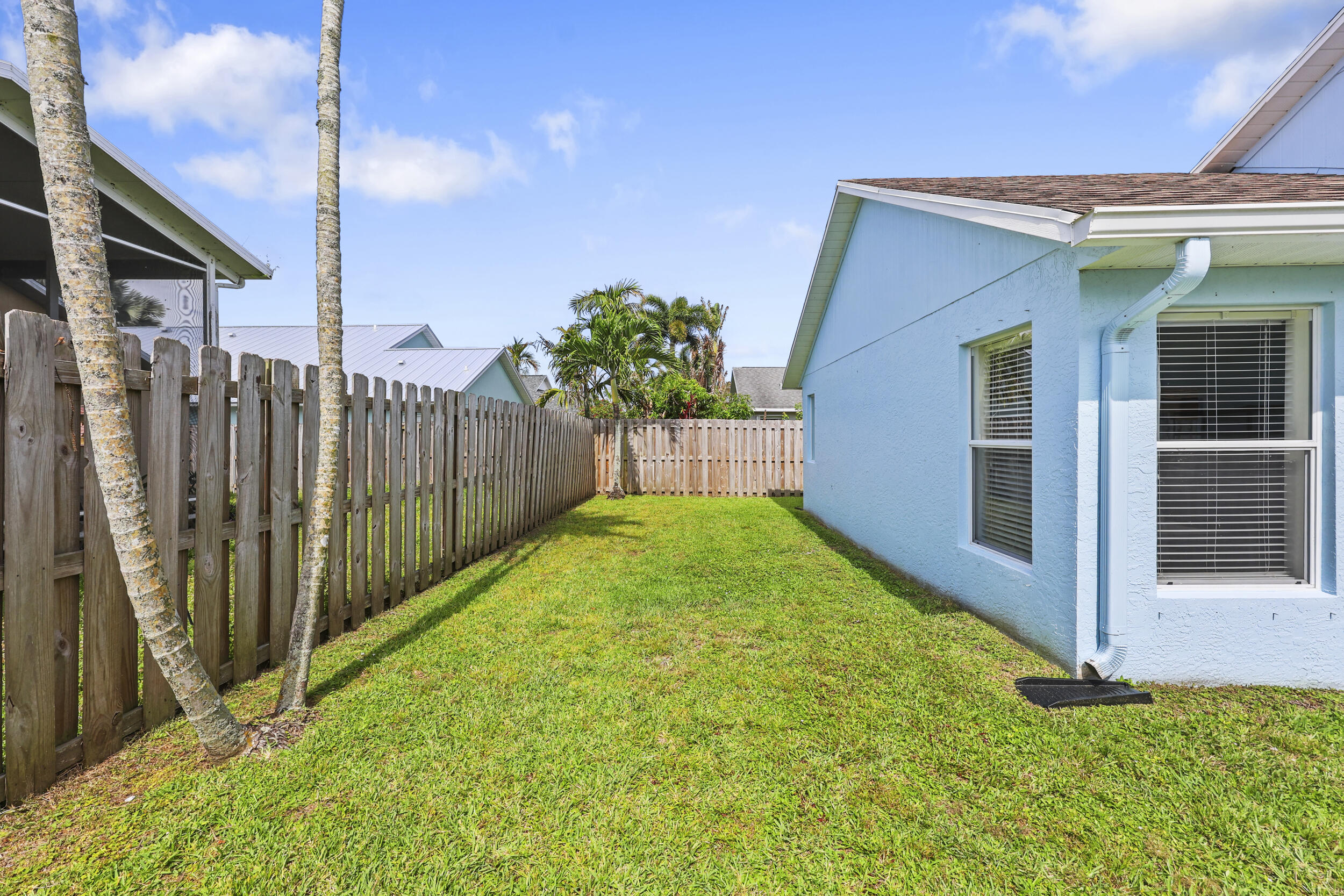 6238 Pompano, Jupiter FL 33458