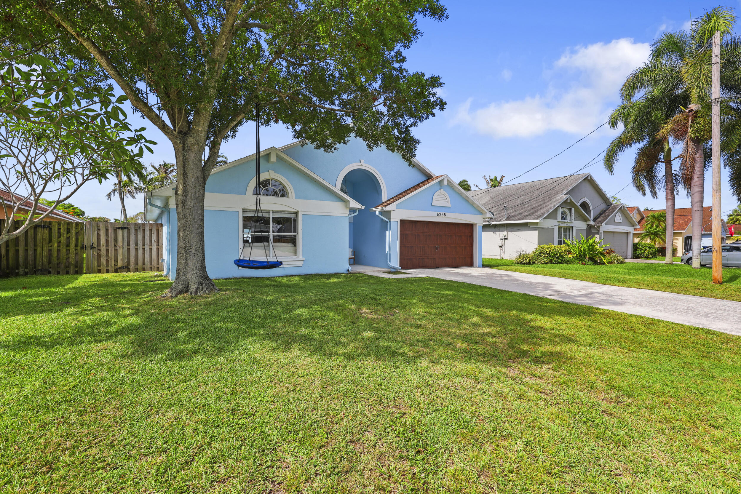 6238 Pompano, Jupiter FL 33458