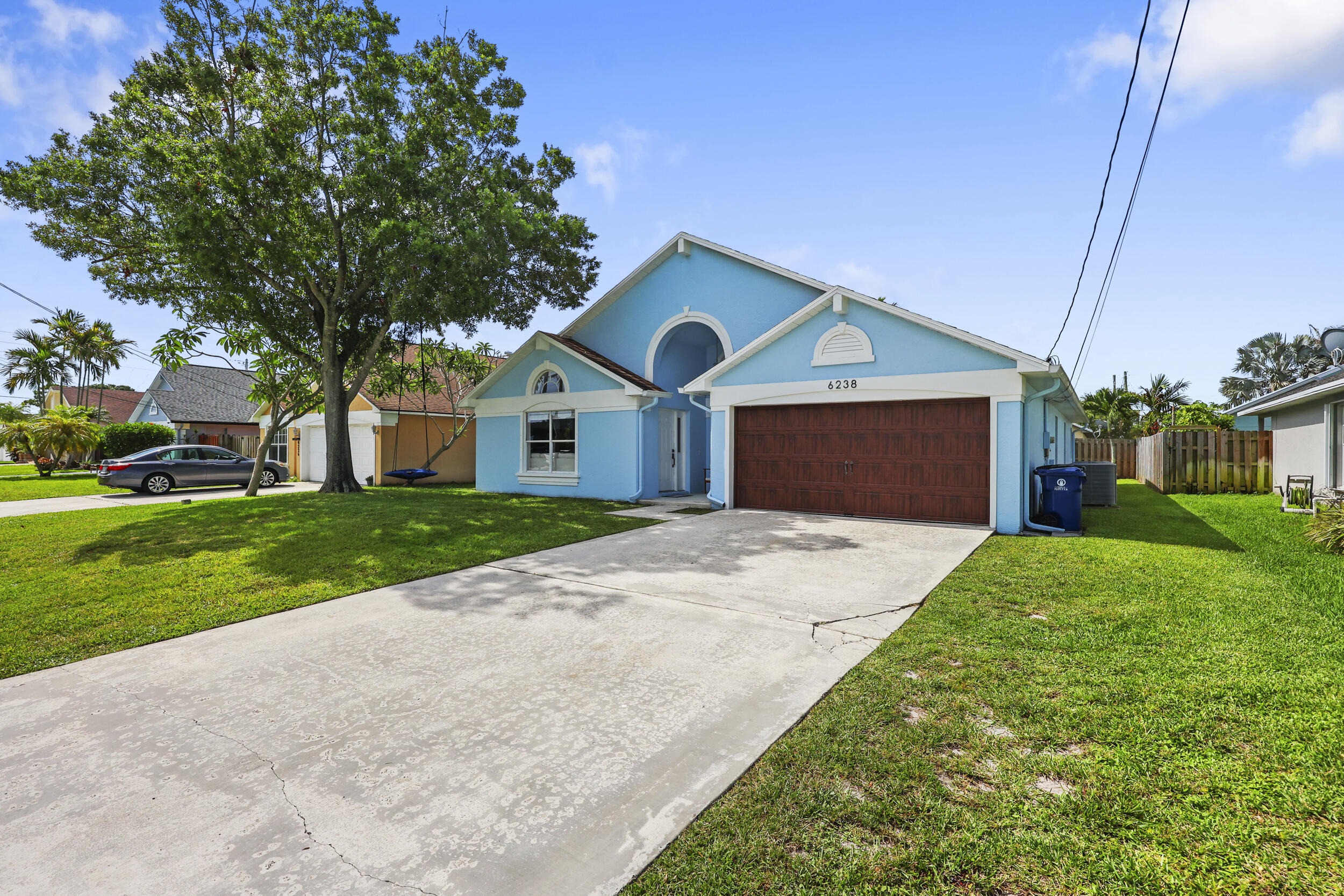 6238 Pompano, Jupiter FL 33458