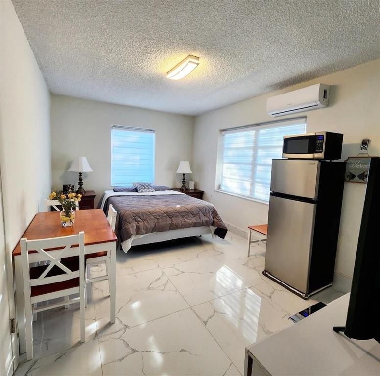 875 Westward, Miami Springs FL 33166