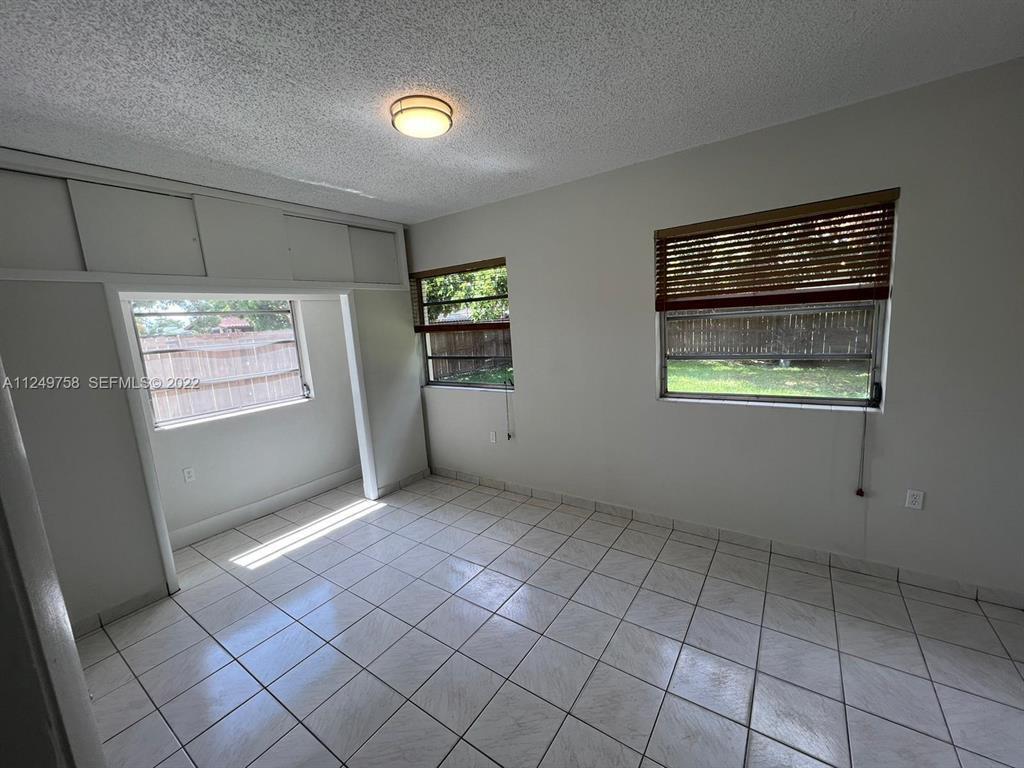875 Westward, Miami Springs FL 33166