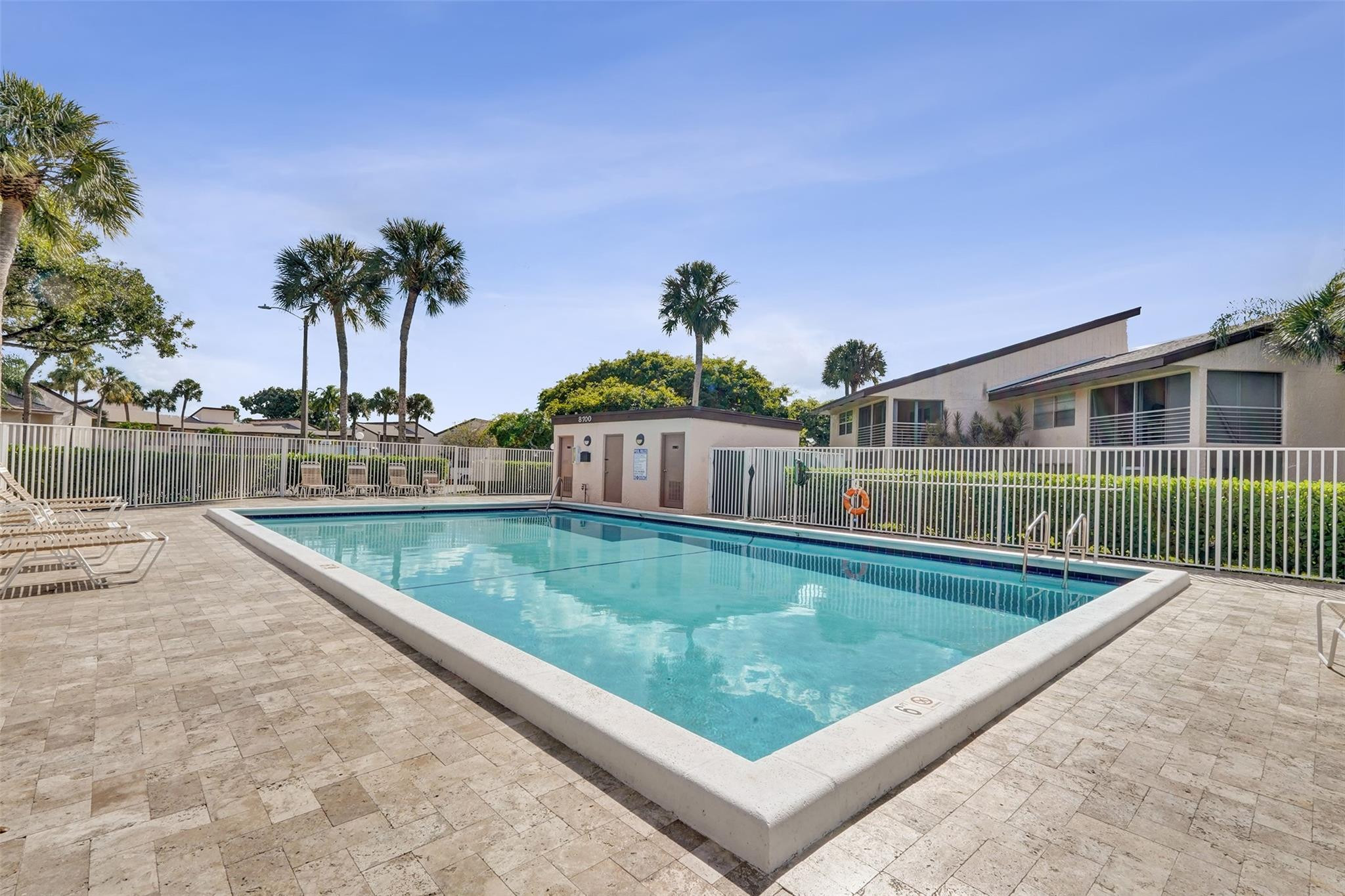 8740 Azalea #102, Tamarac FL 33321