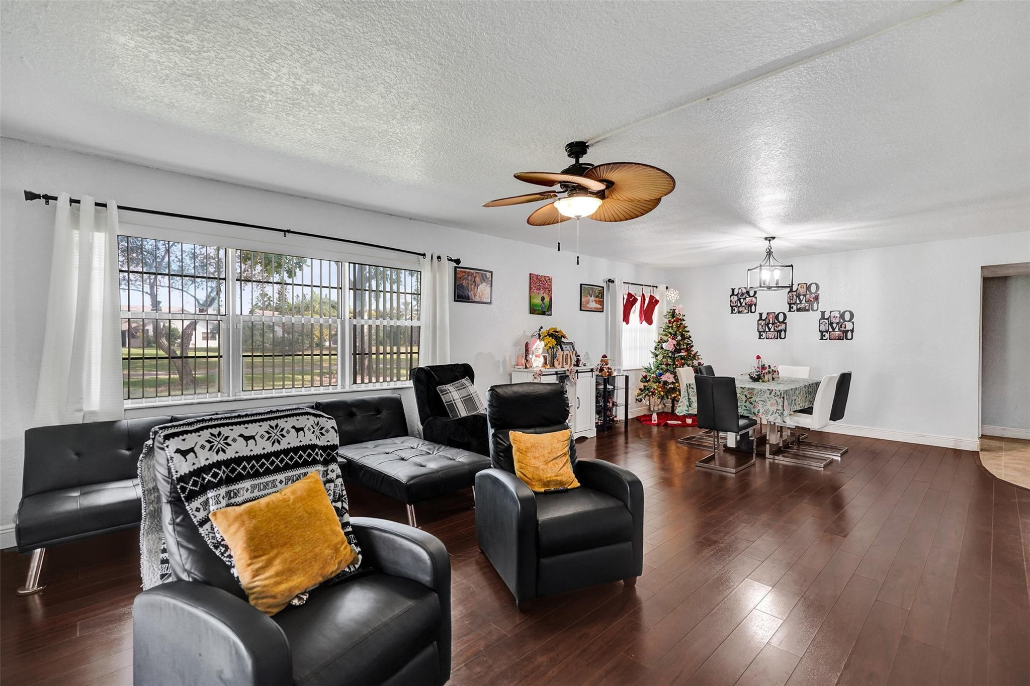 8740 Azalea #102, Tamarac FL 33321