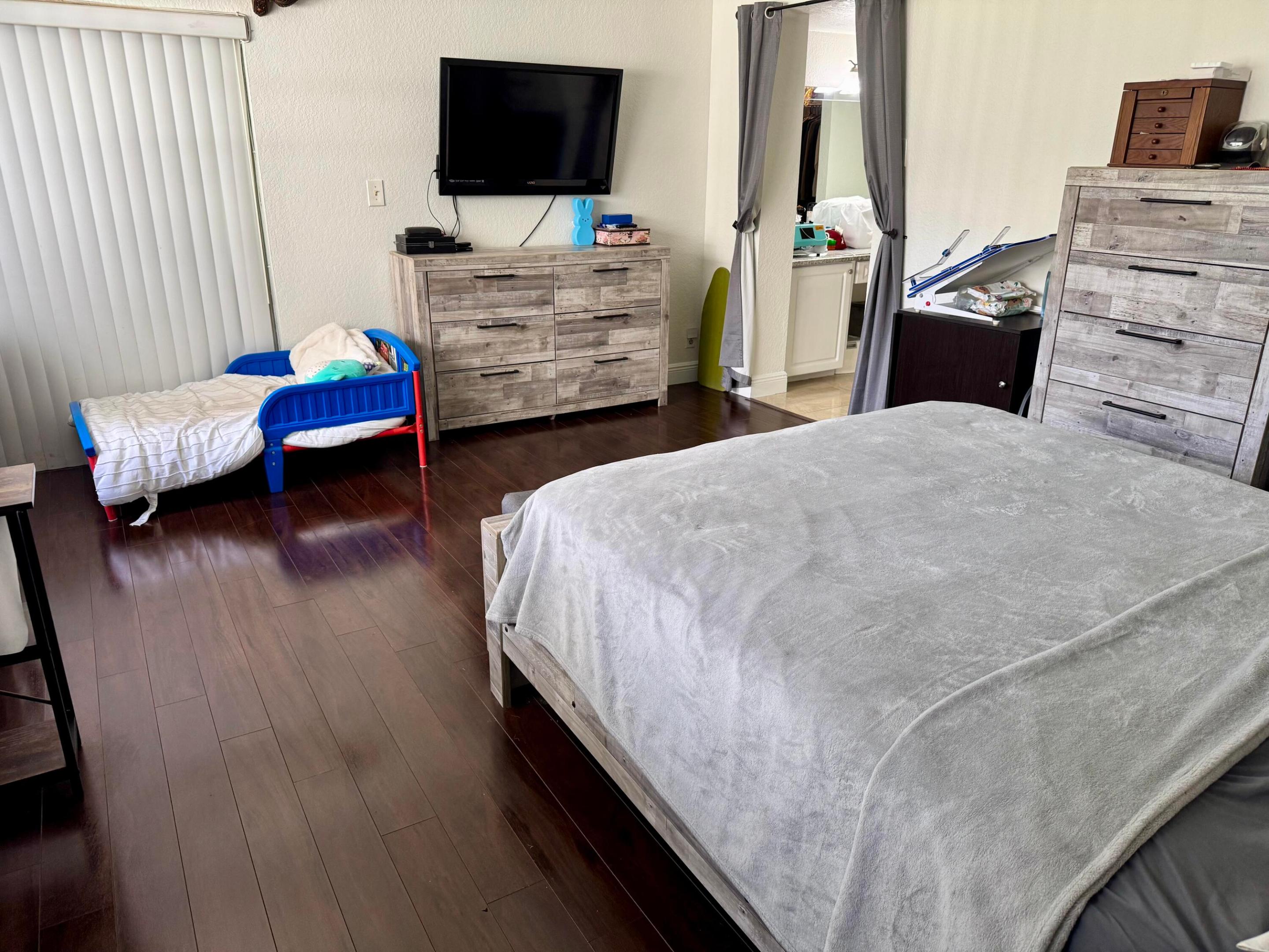 8740 Azalea #102, Tamarac FL 33321