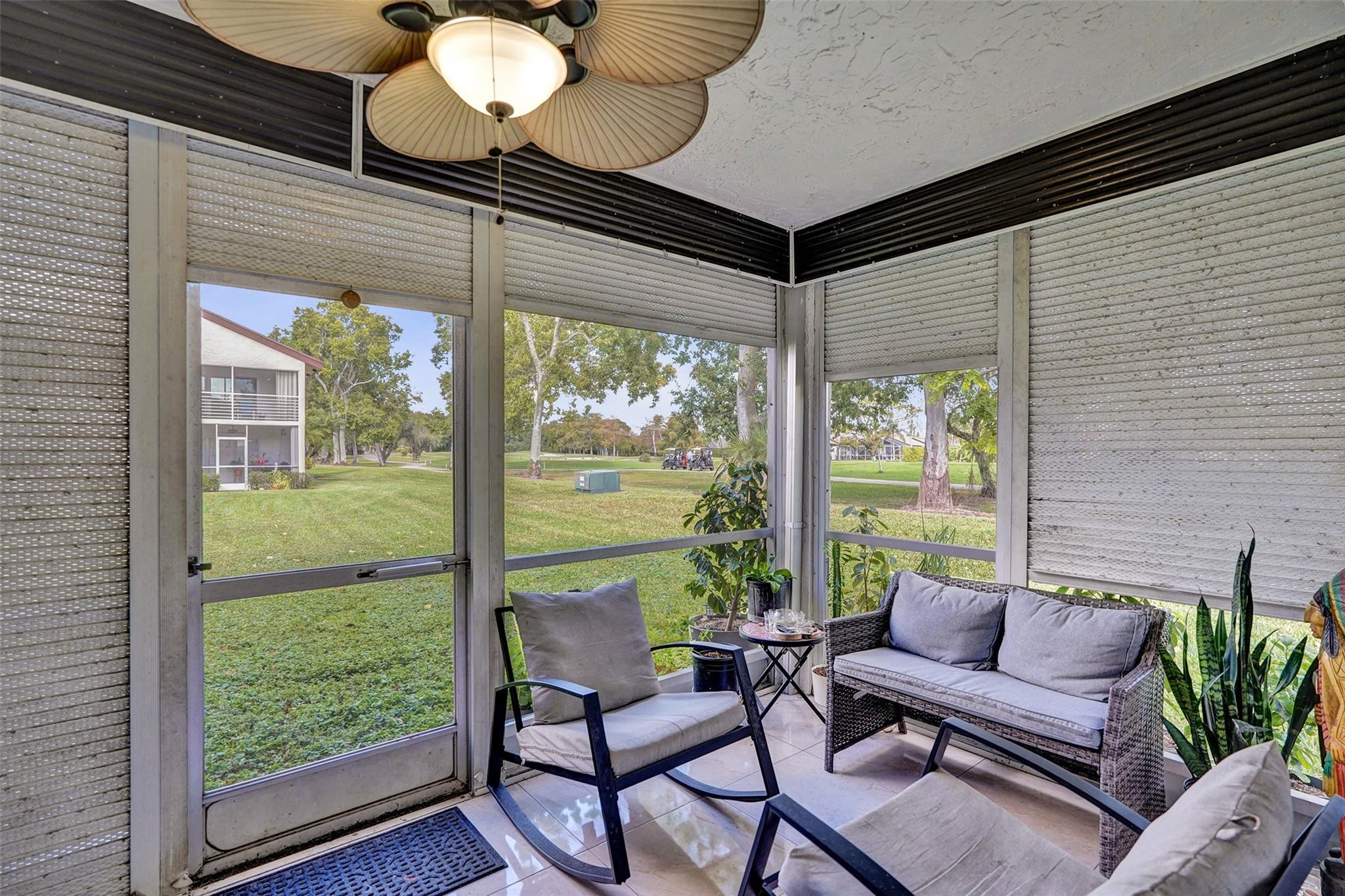 8740 Azalea #102, Tamarac FL 33321