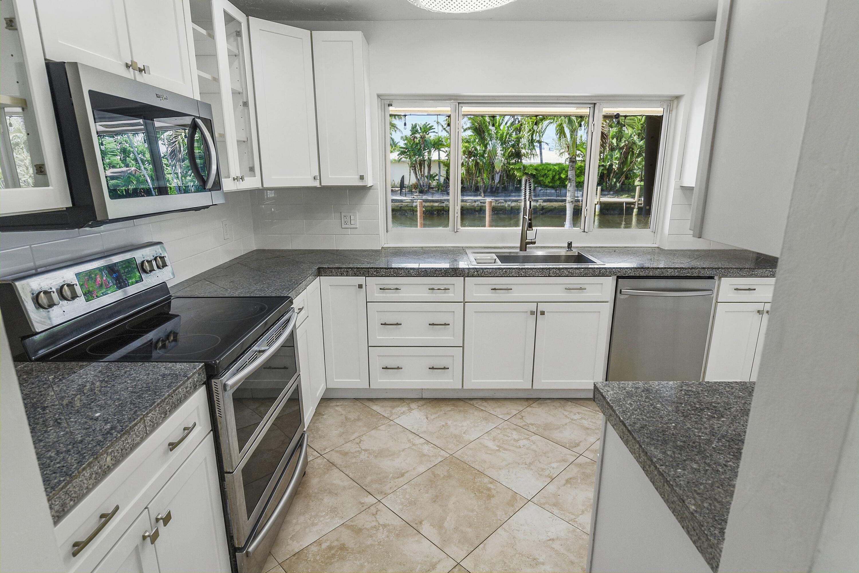 1460 NE 55th, Fort Lauderdale FL 33334