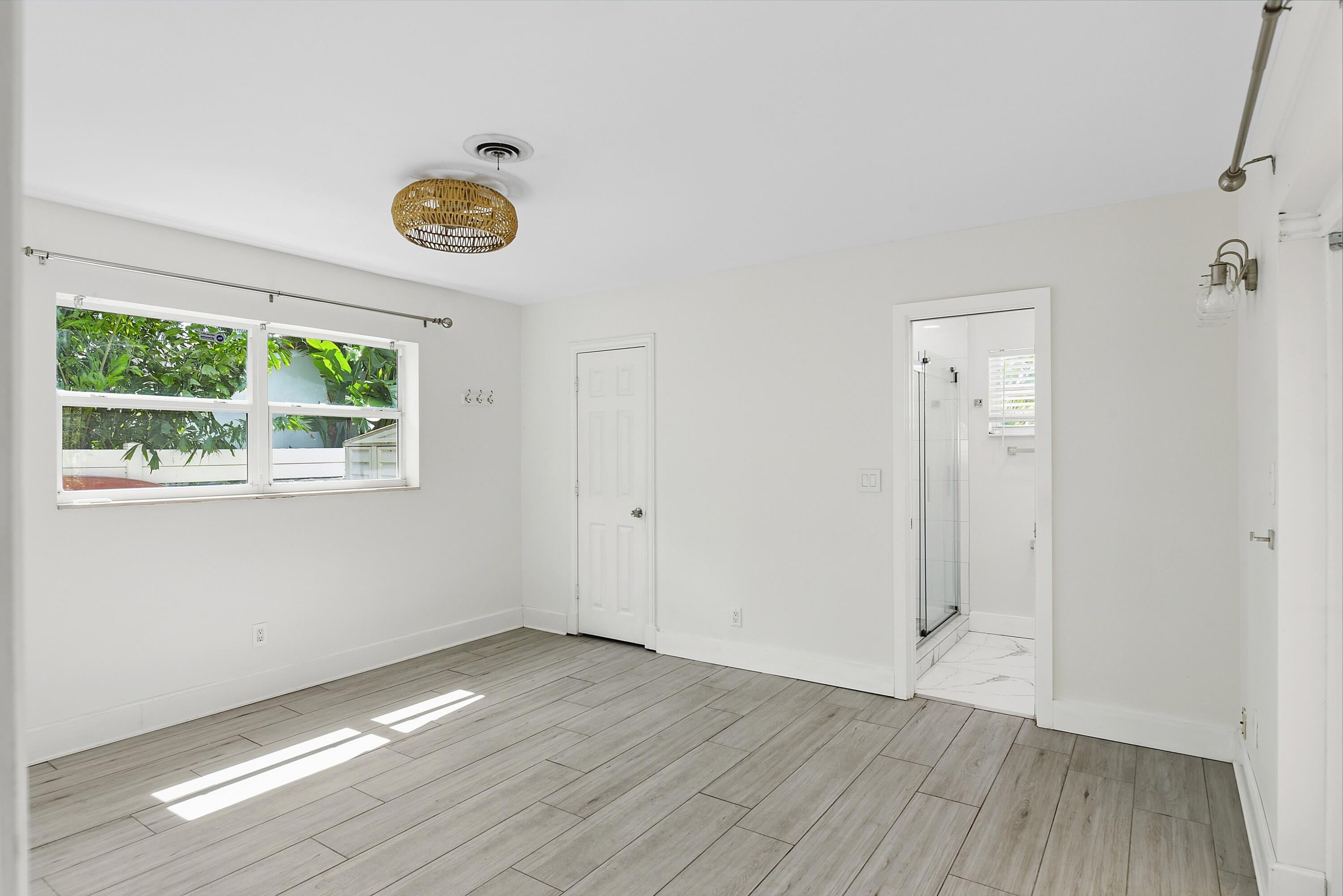1460 NE 55th, Fort Lauderdale FL 33334