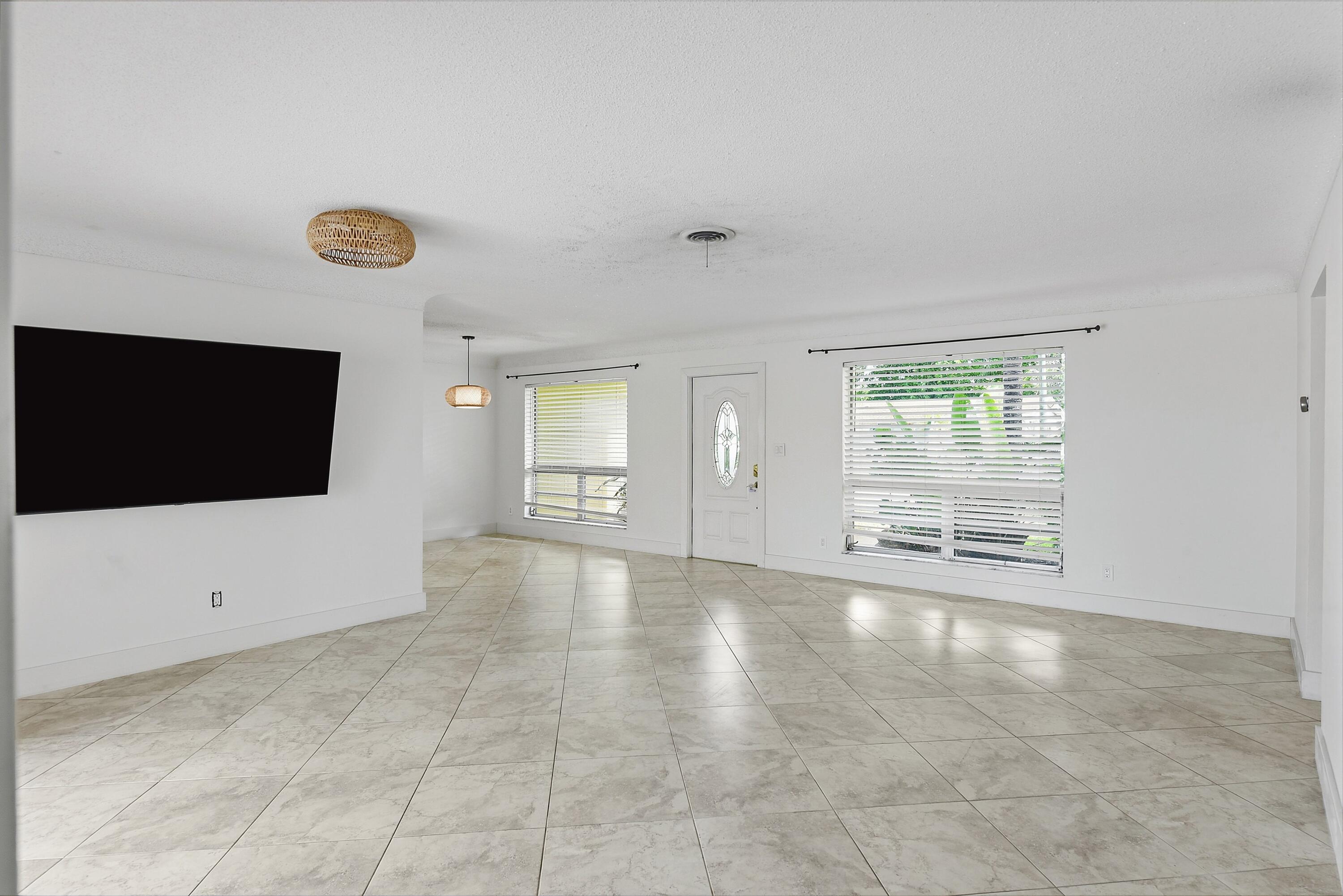 1460 NE 55th, Fort Lauderdale FL 33334