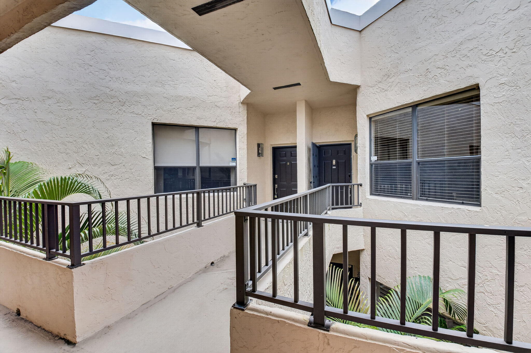 7460 La Paz #306, Boca Raton FL 33433
