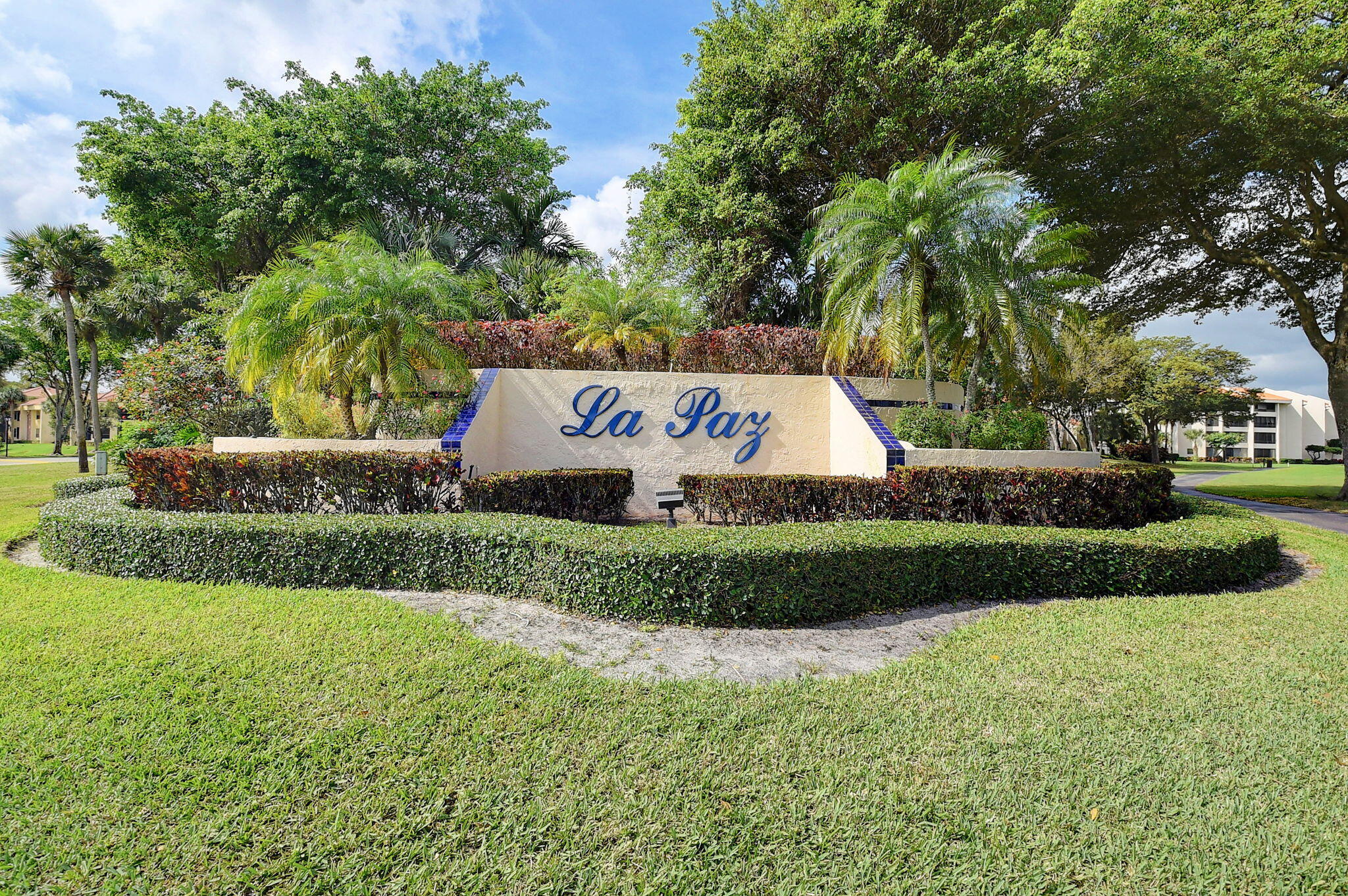 7460 La Paz #306, Boca Raton FL 33433
