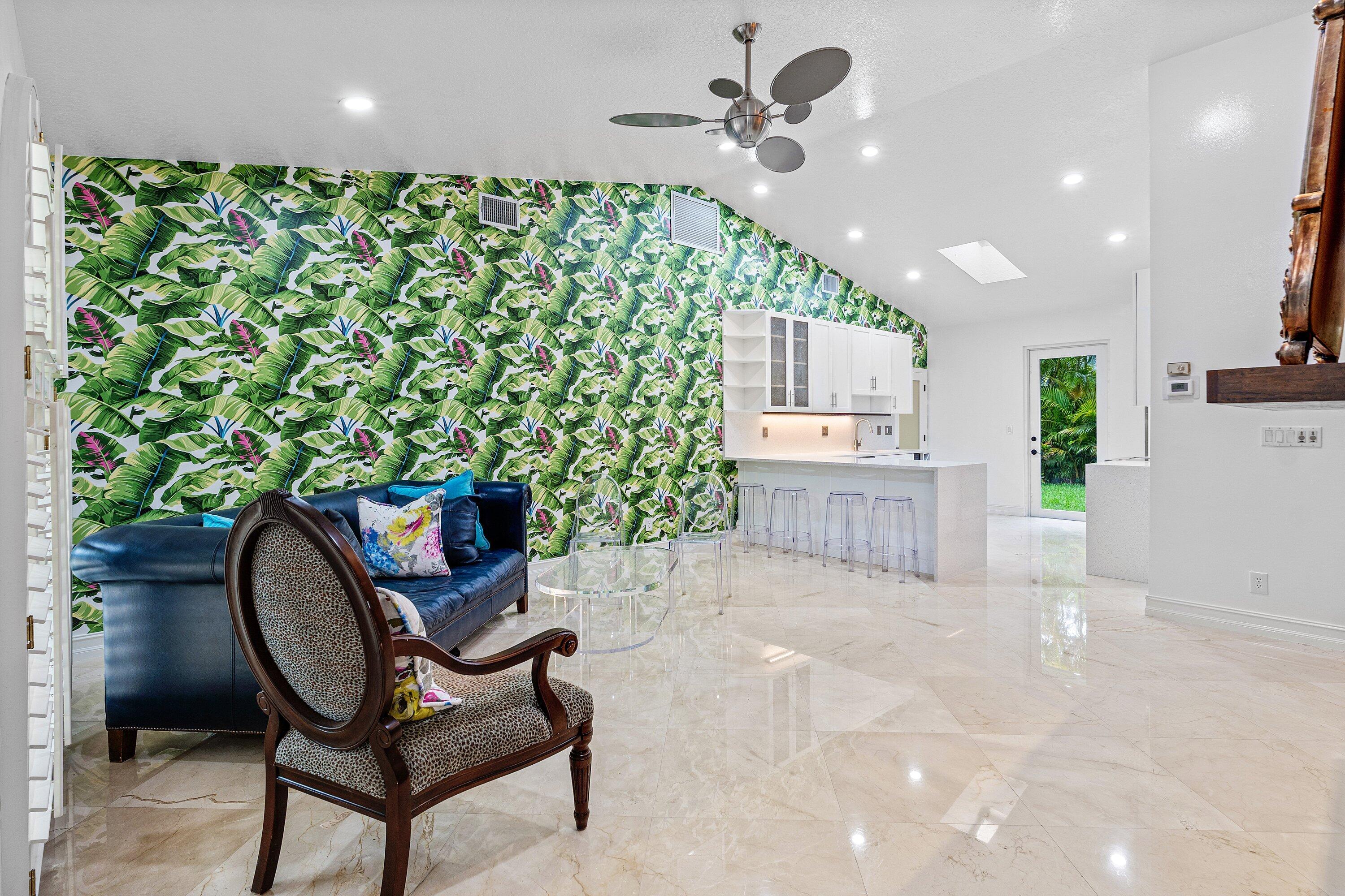 359 E Ocean, Lantana FL 33462