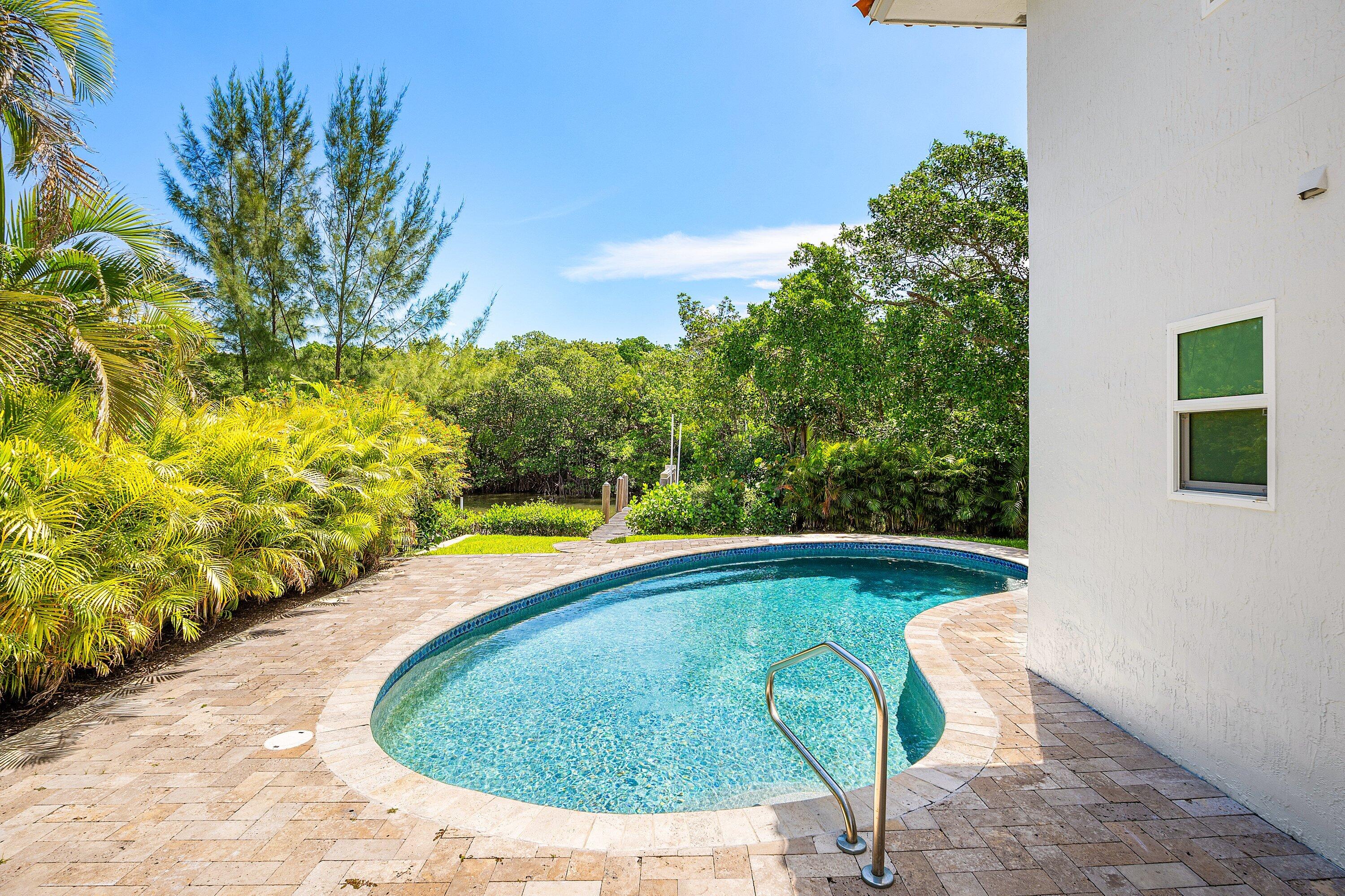 359 E Ocean, Lantana FL 33462