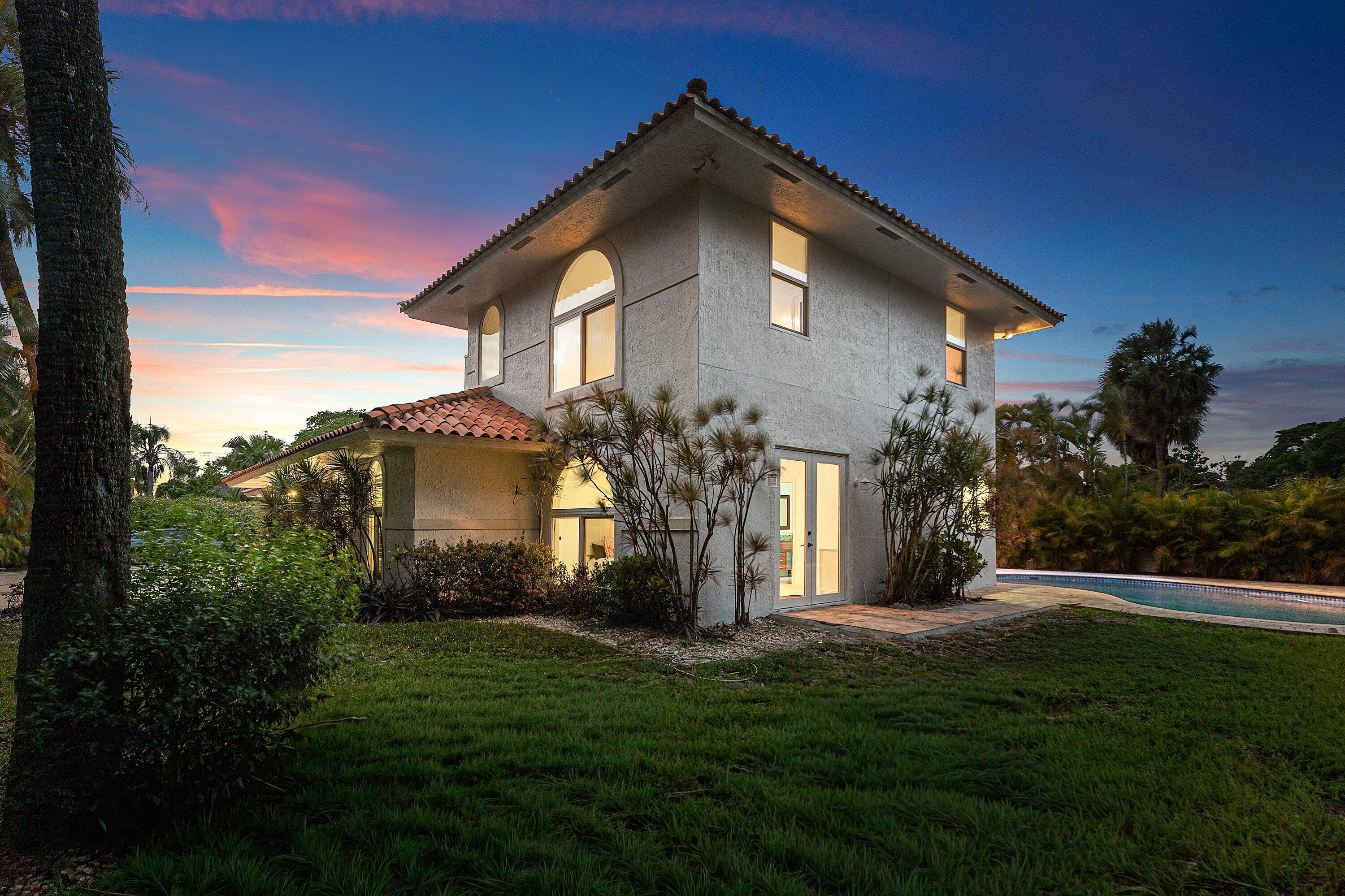 359 E Ocean, Lantana FL 33462