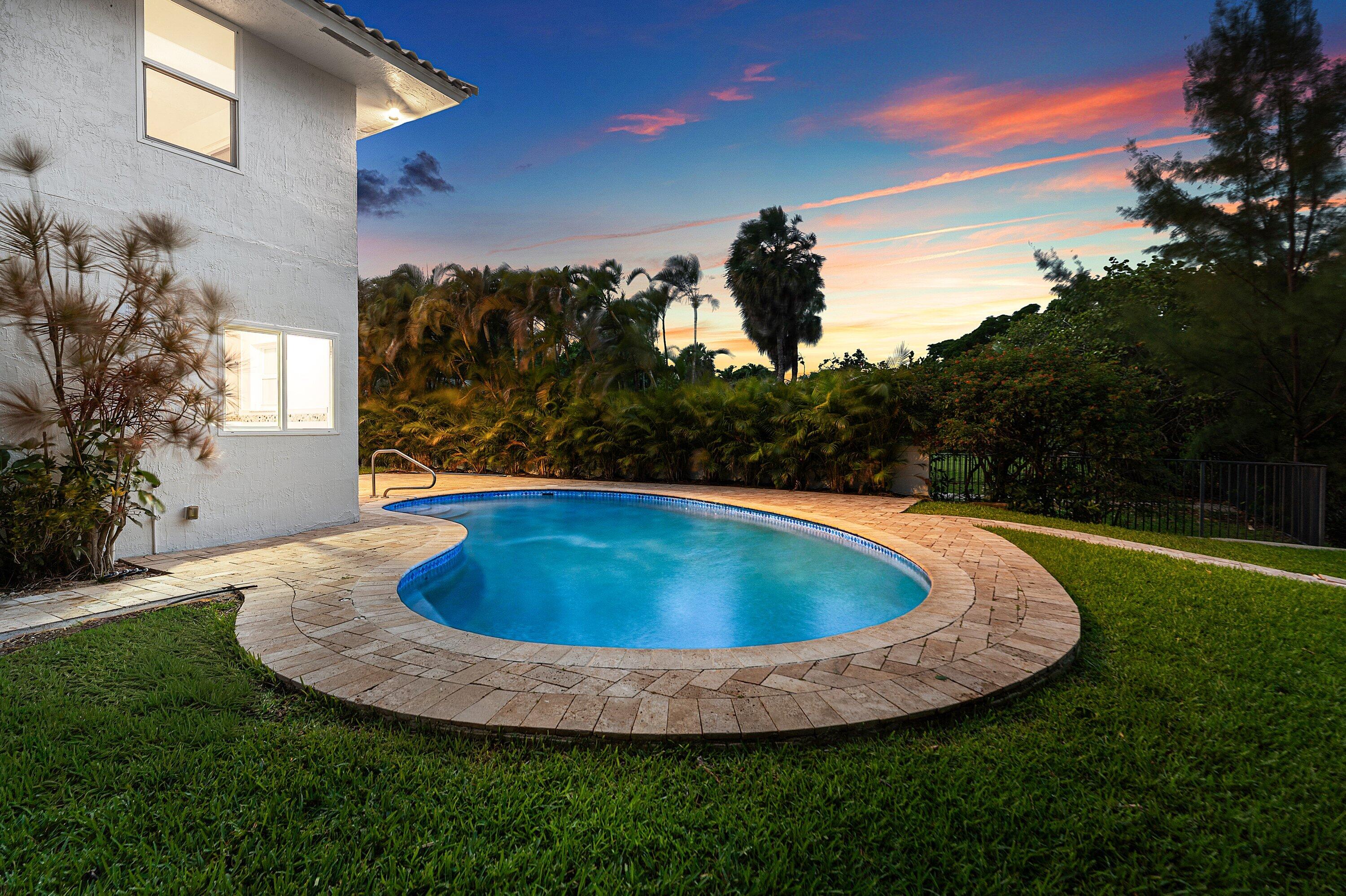 359 E Ocean, Lantana FL 33462