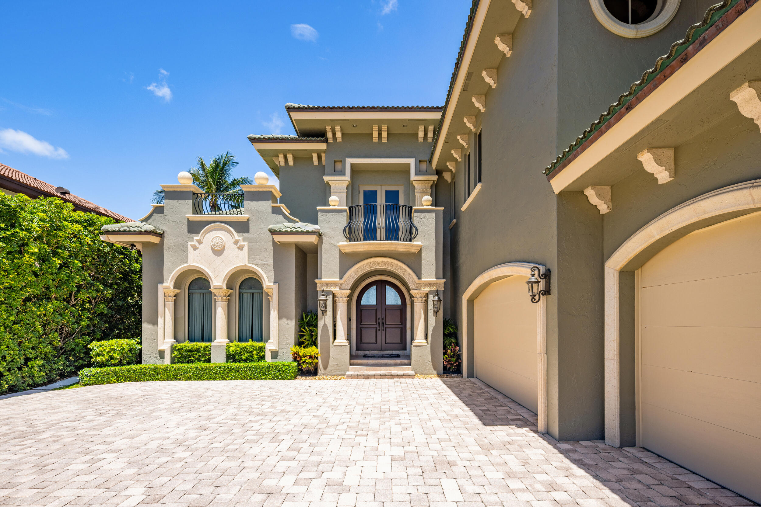 1207 N Atlantic, Lantana FL 33462