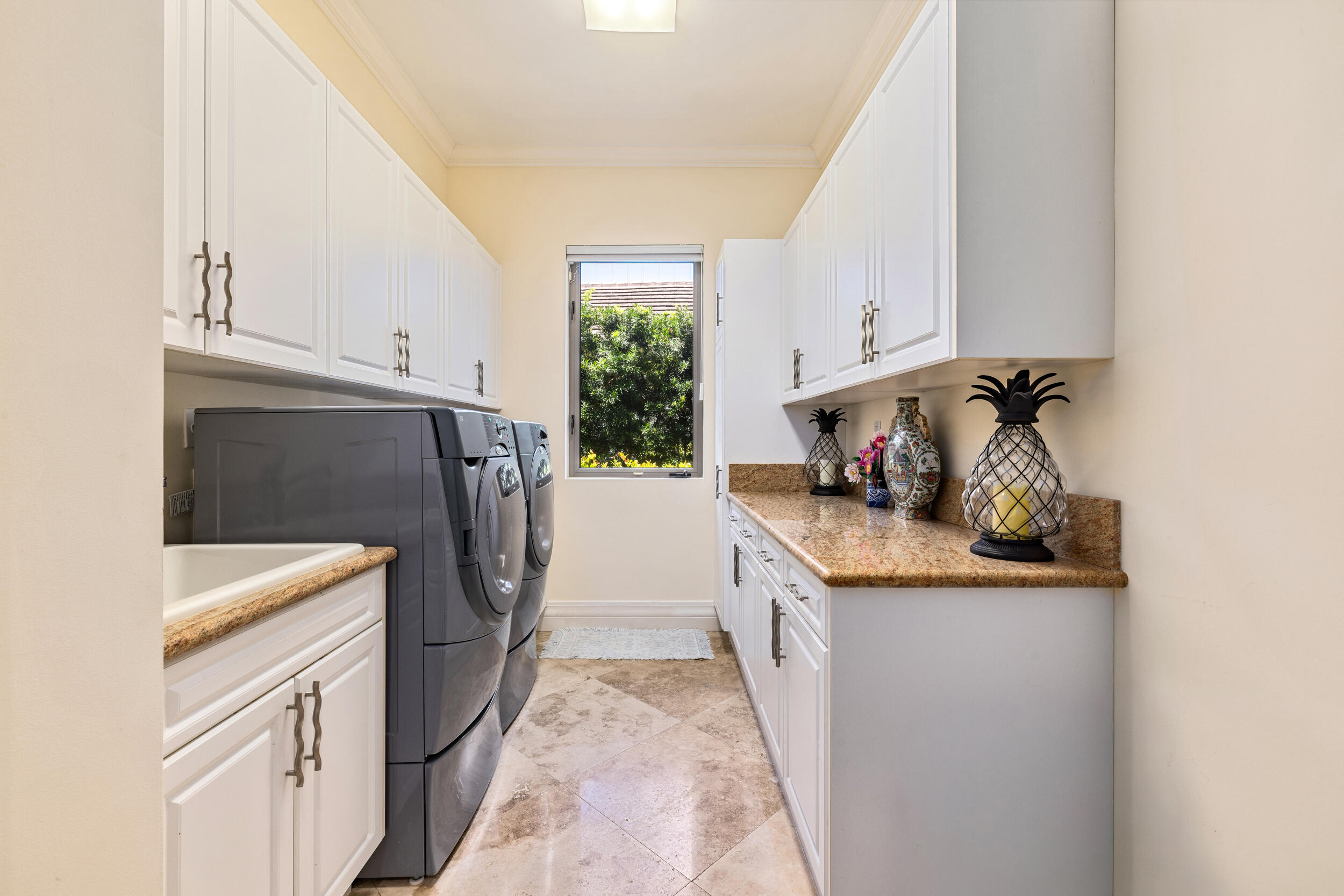 1207 N Atlantic, Lantana FL 33462