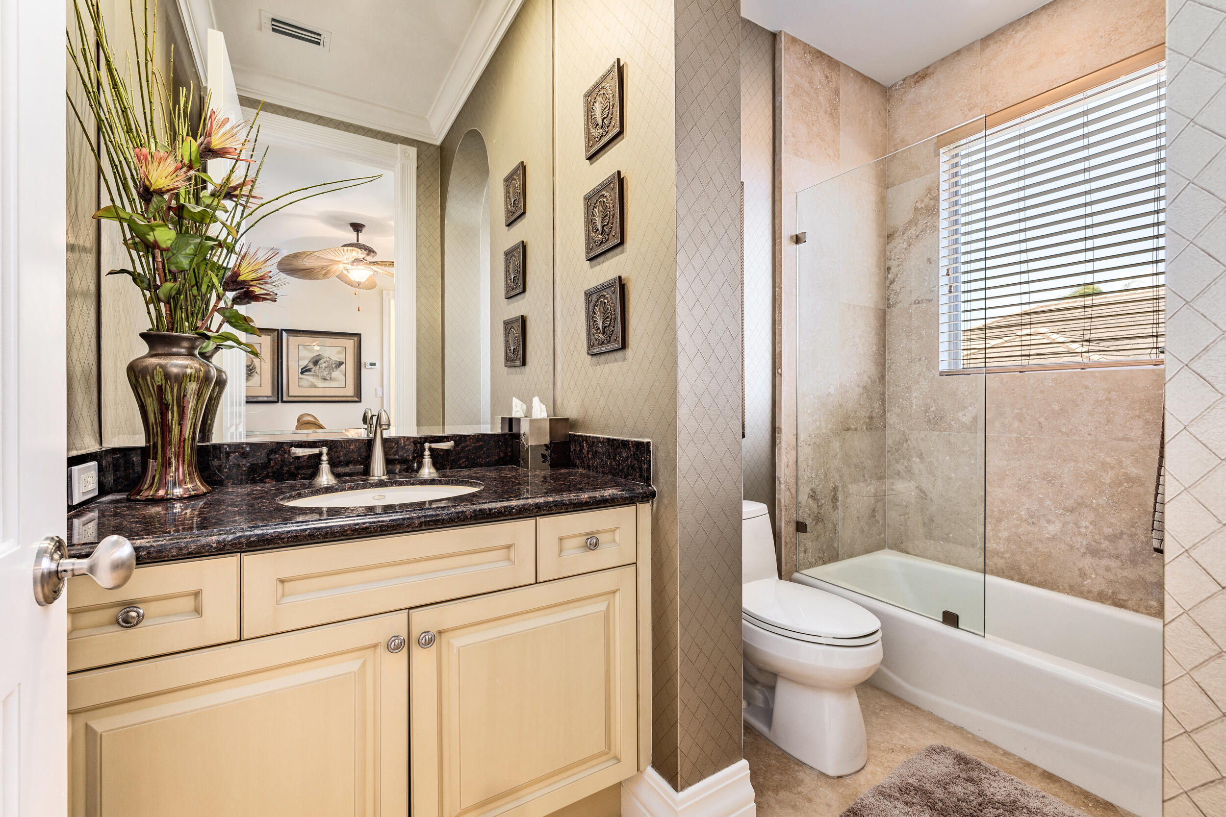1207 N Atlantic, Lantana FL 33462