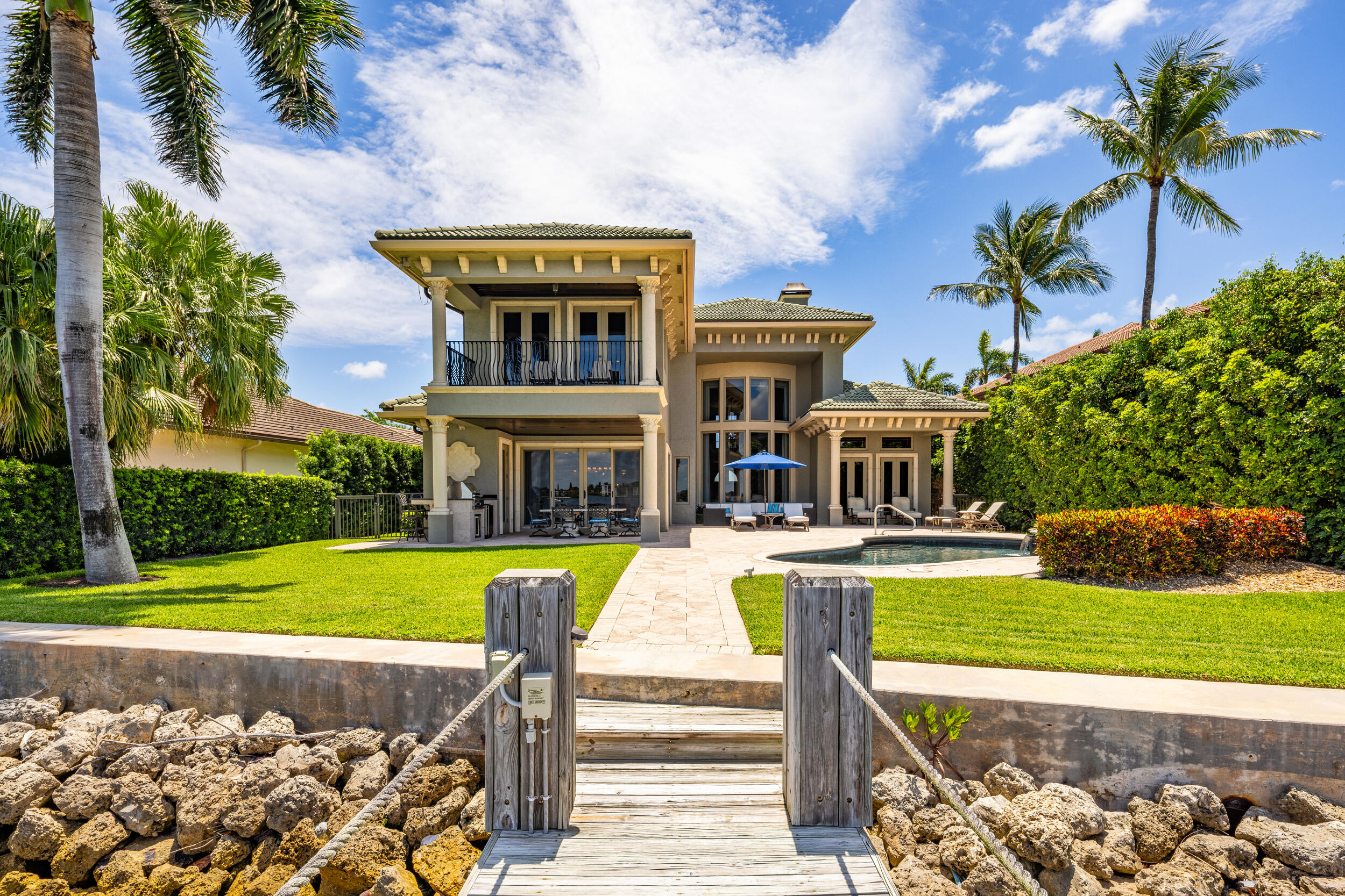 1207 N Atlantic, Lantana FL 33462