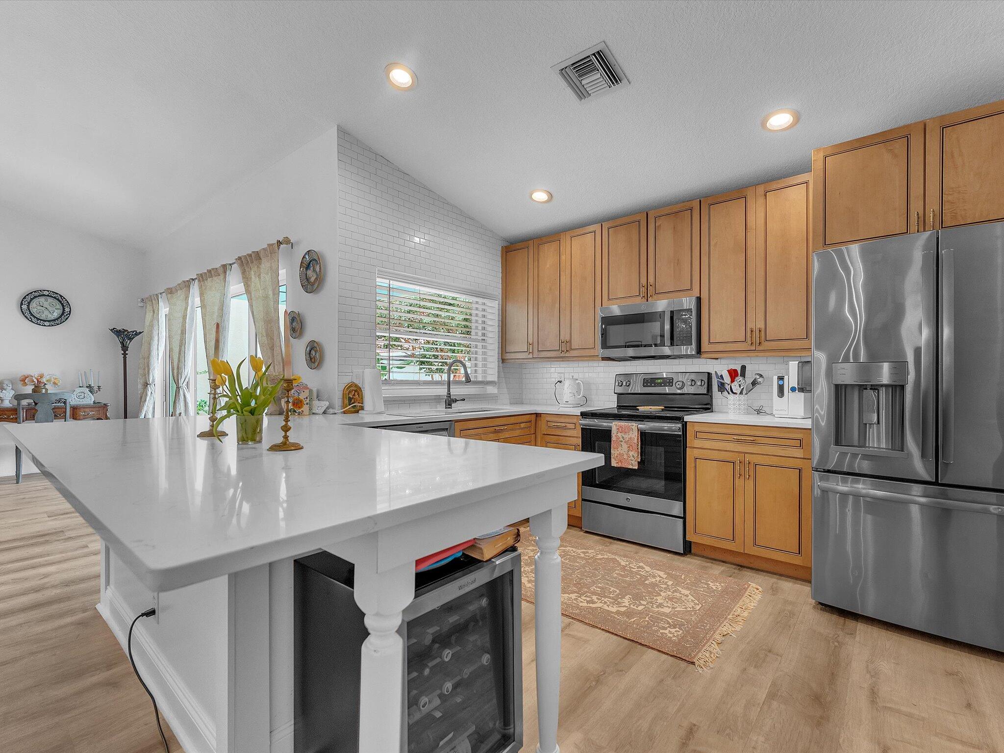1097 Roble, Palm Beach Gardens FL 33410