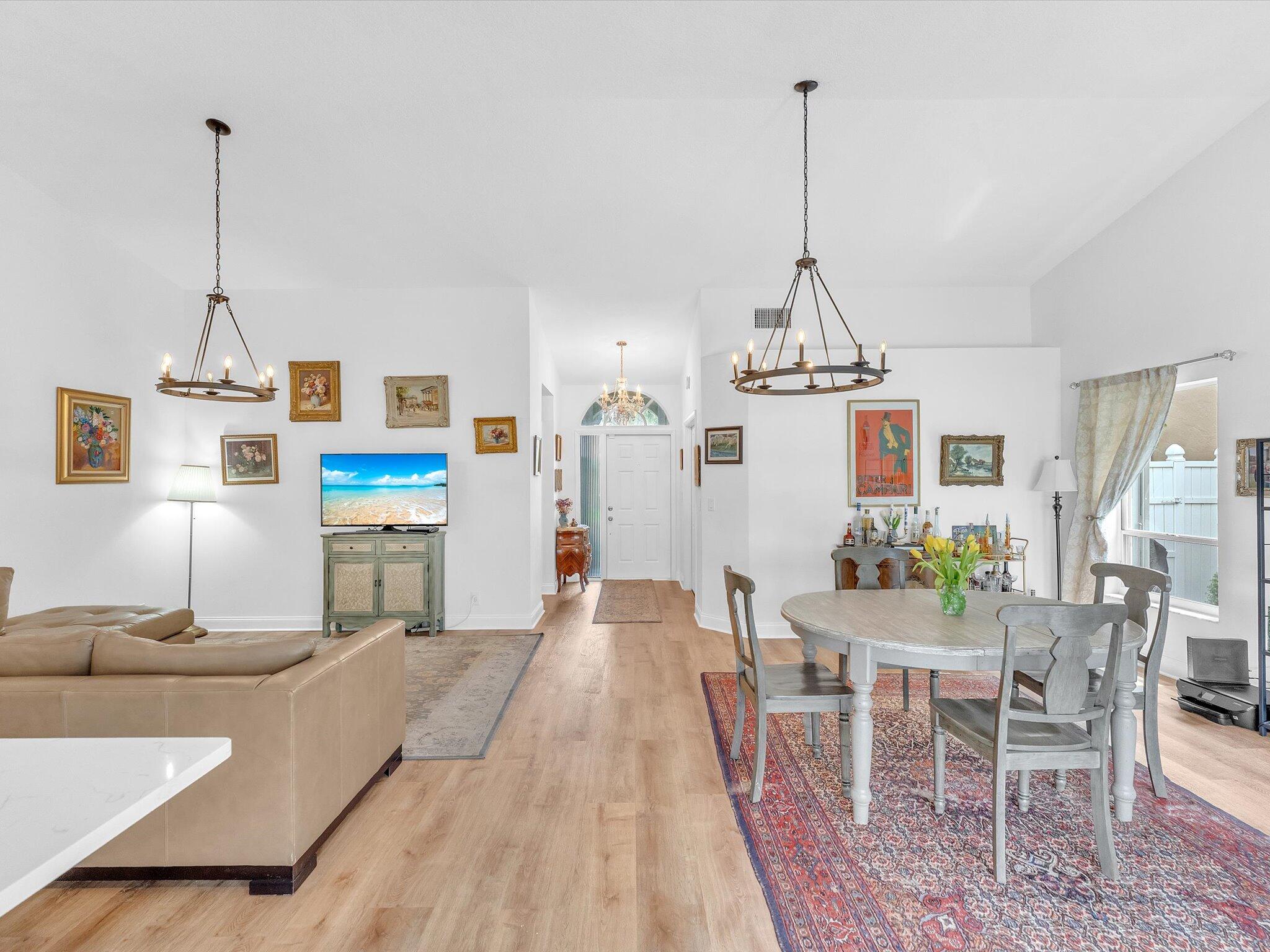 1097 Roble, Palm Beach Gardens FL 33410