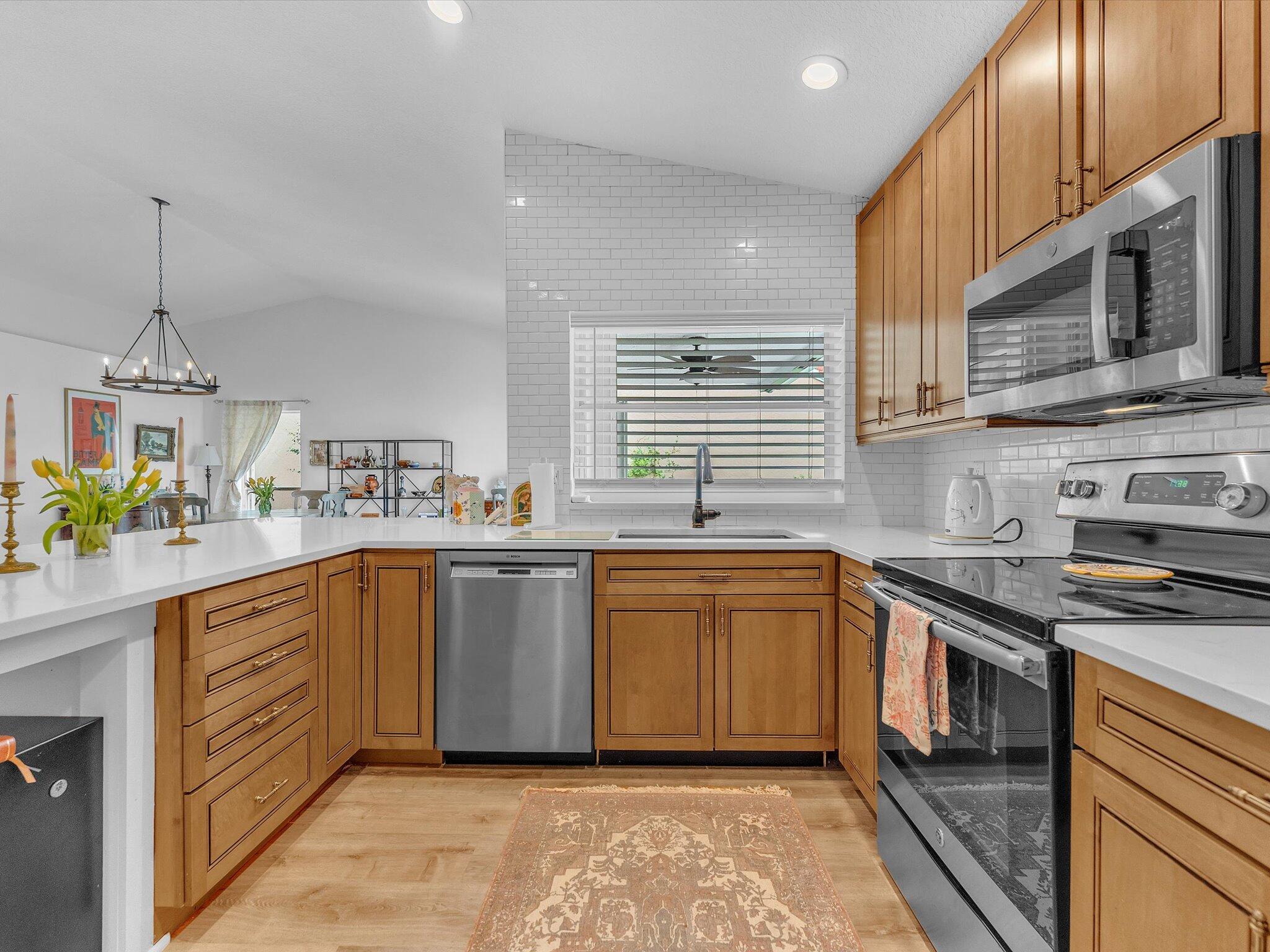 1097 Roble, Palm Beach Gardens FL 33410