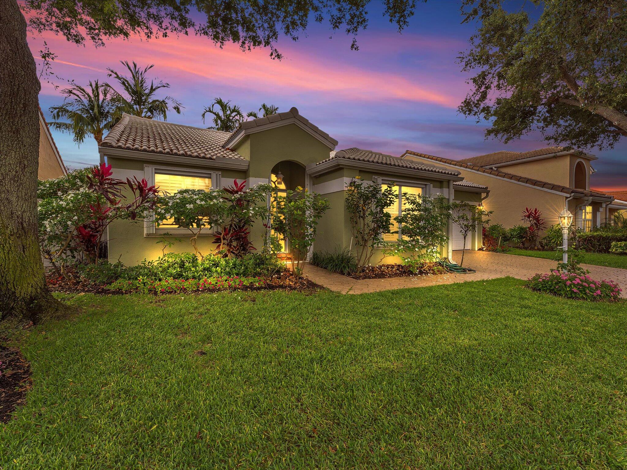 1097 Roble, Palm Beach Gardens FL 33410