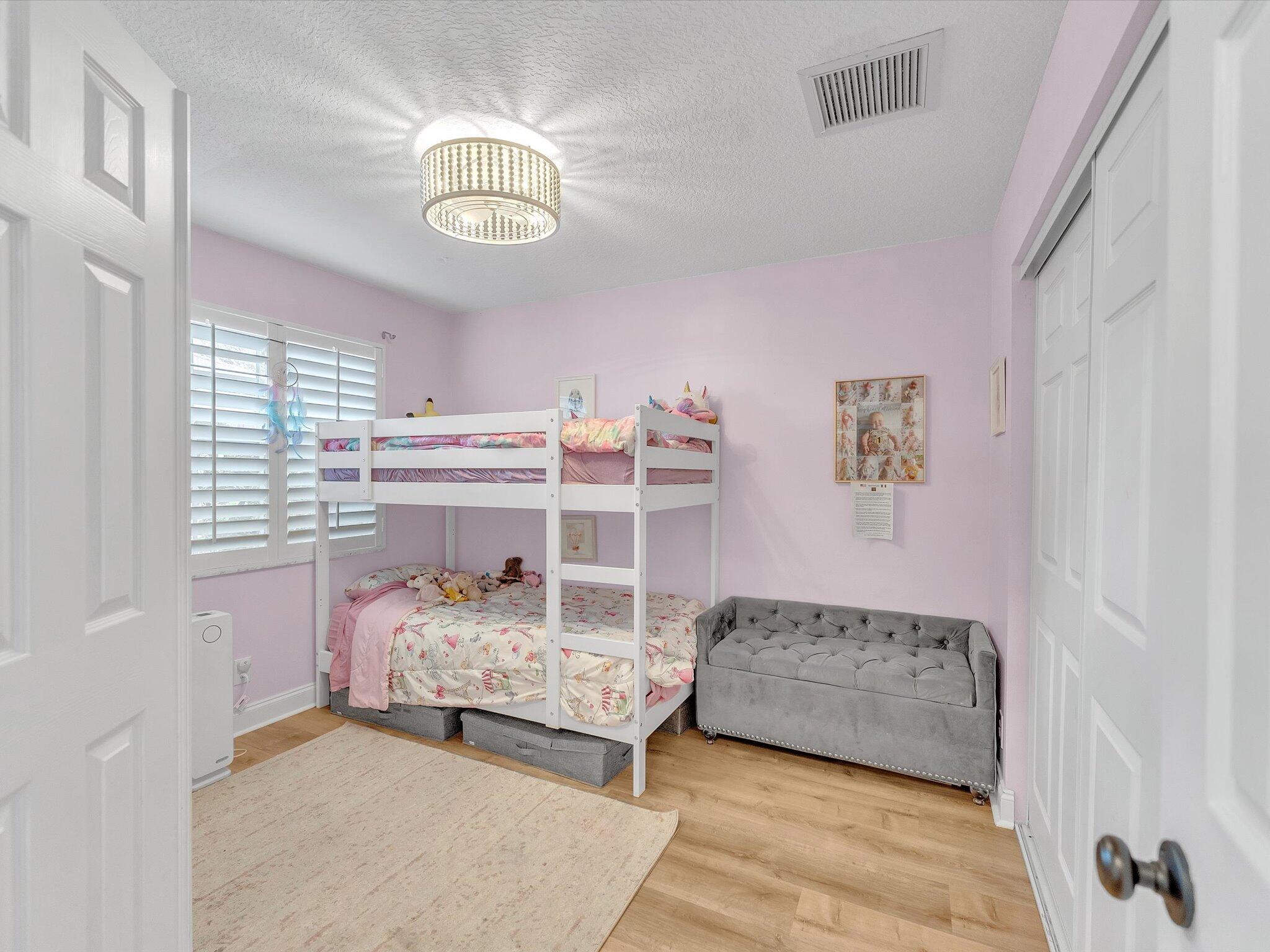 1097 Roble, Palm Beach Gardens FL 33410