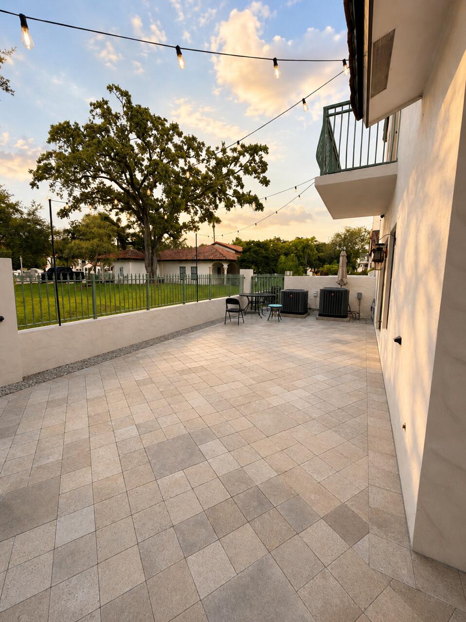 4400 Hidden Harbour, Dania Beach FL 33312