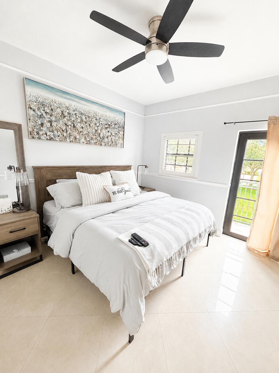 4400 Hidden Harbour, Dania Beach FL 33312