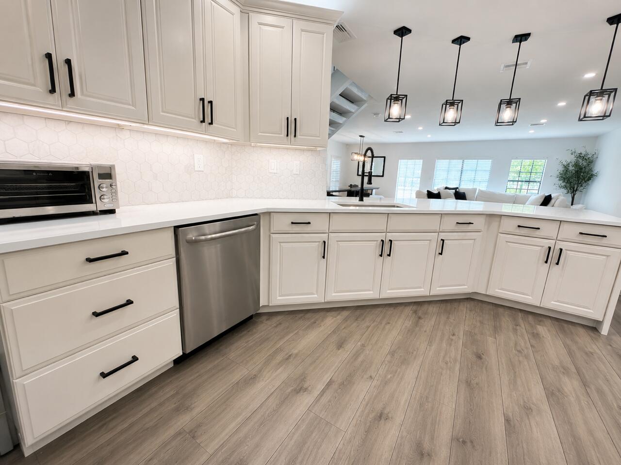 4400 Hidden Harbour, Dania Beach FL 33312