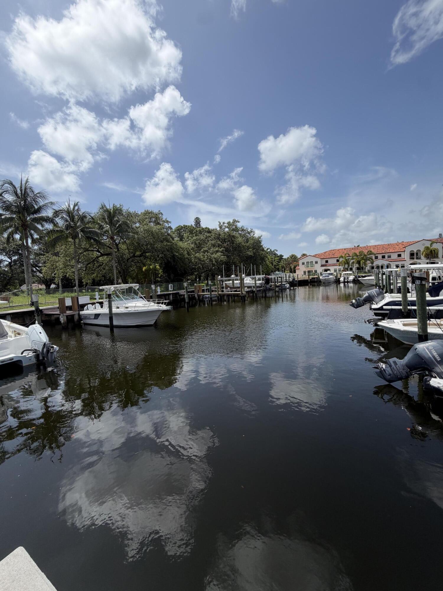 4400 Hidden Harbour, Dania Beach FL 33312
