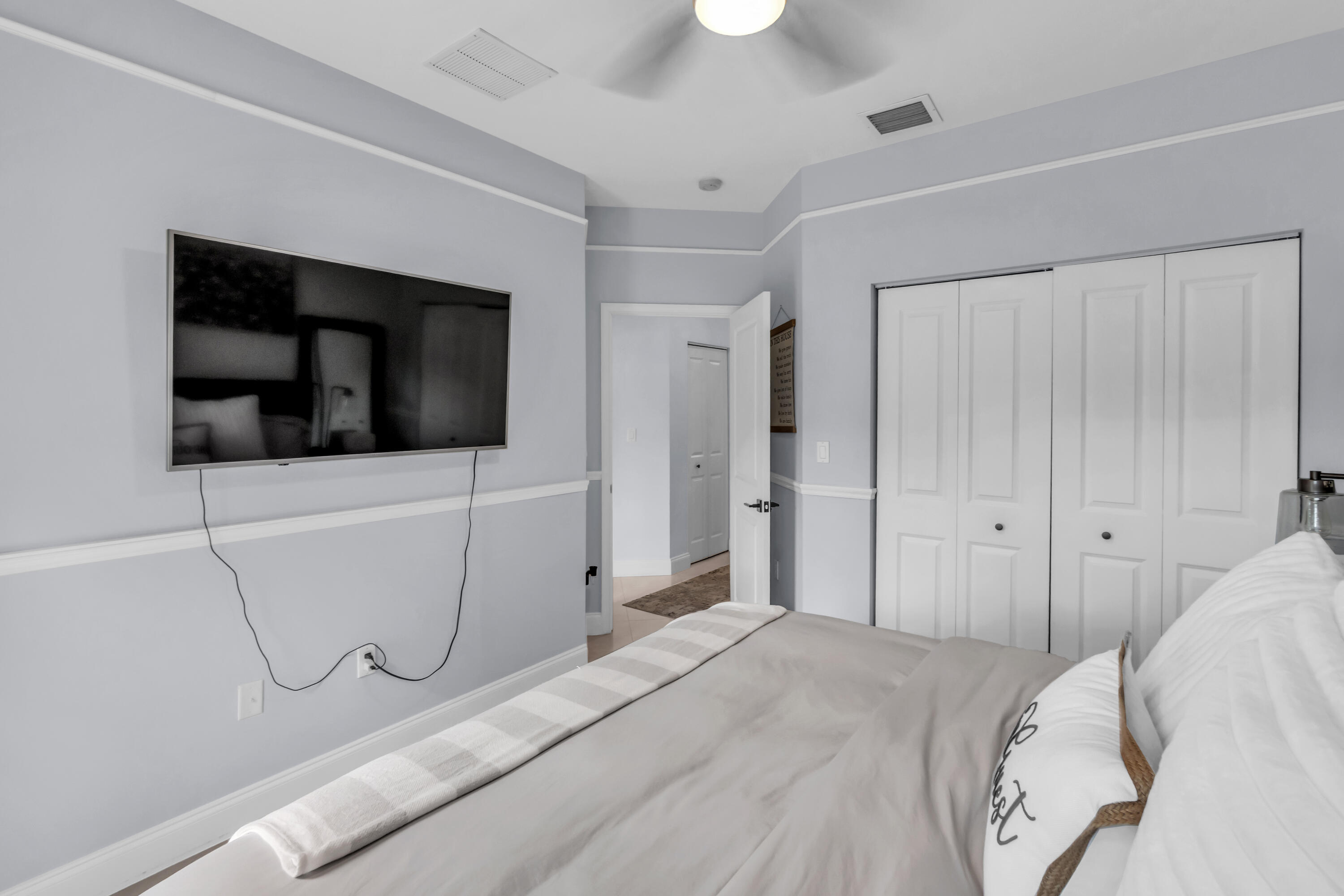 4400 Hidden Harbour, Dania Beach FL 33312